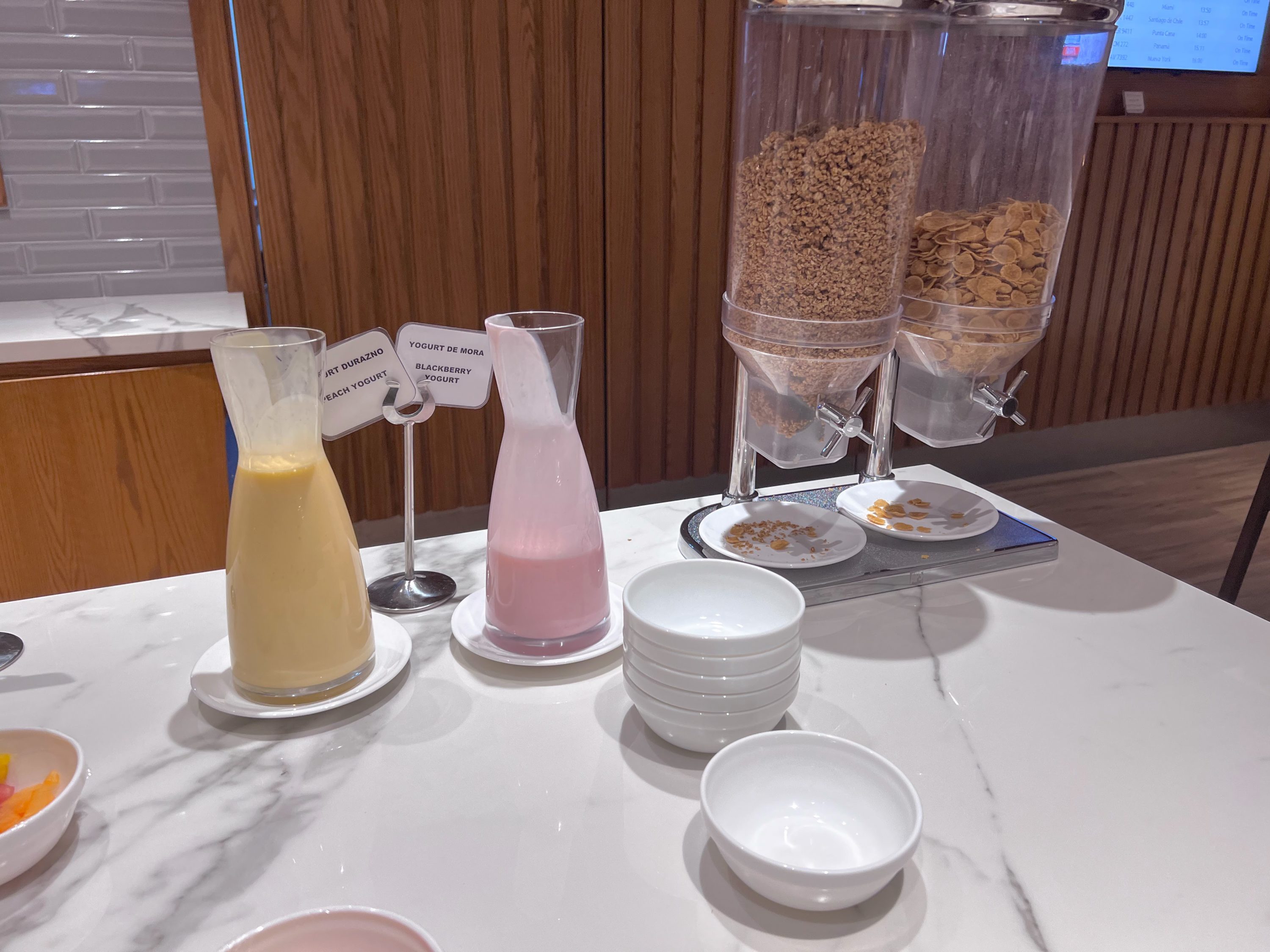 Cereal and yogurt at Aeropuertos VIP Club
