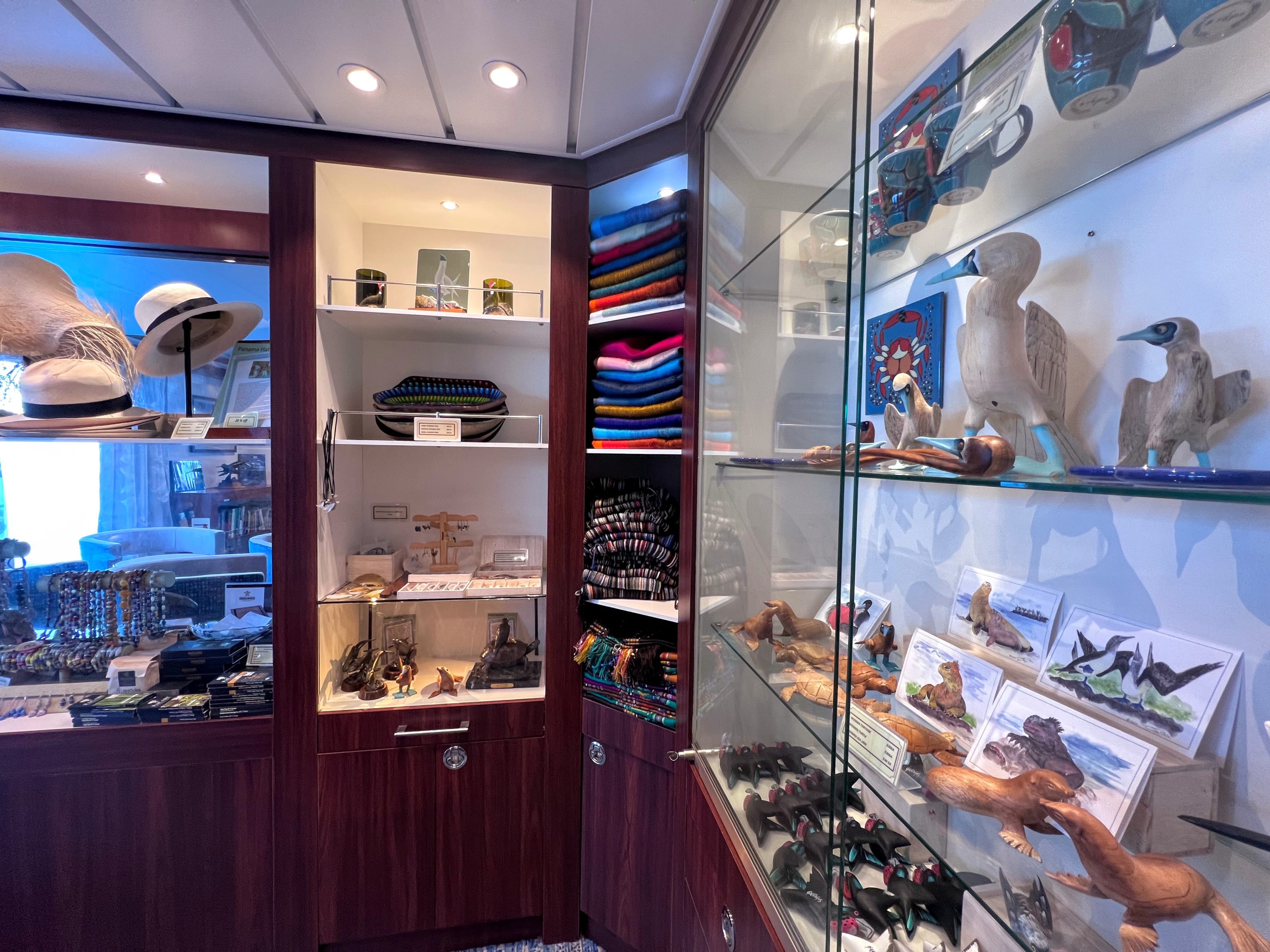Endeavour II Global Gallery