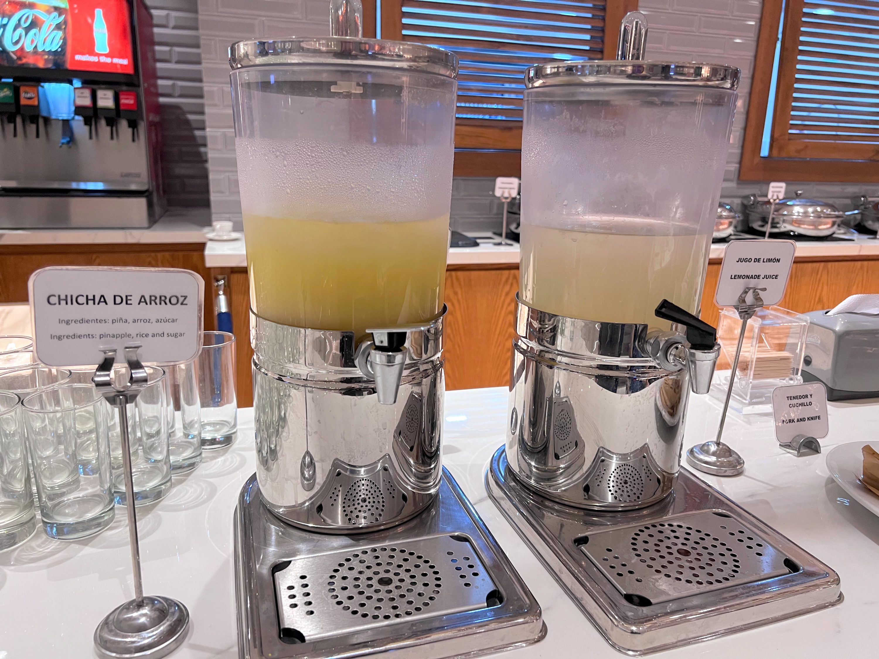 Juice at Aeropuertos VIP Club lounge