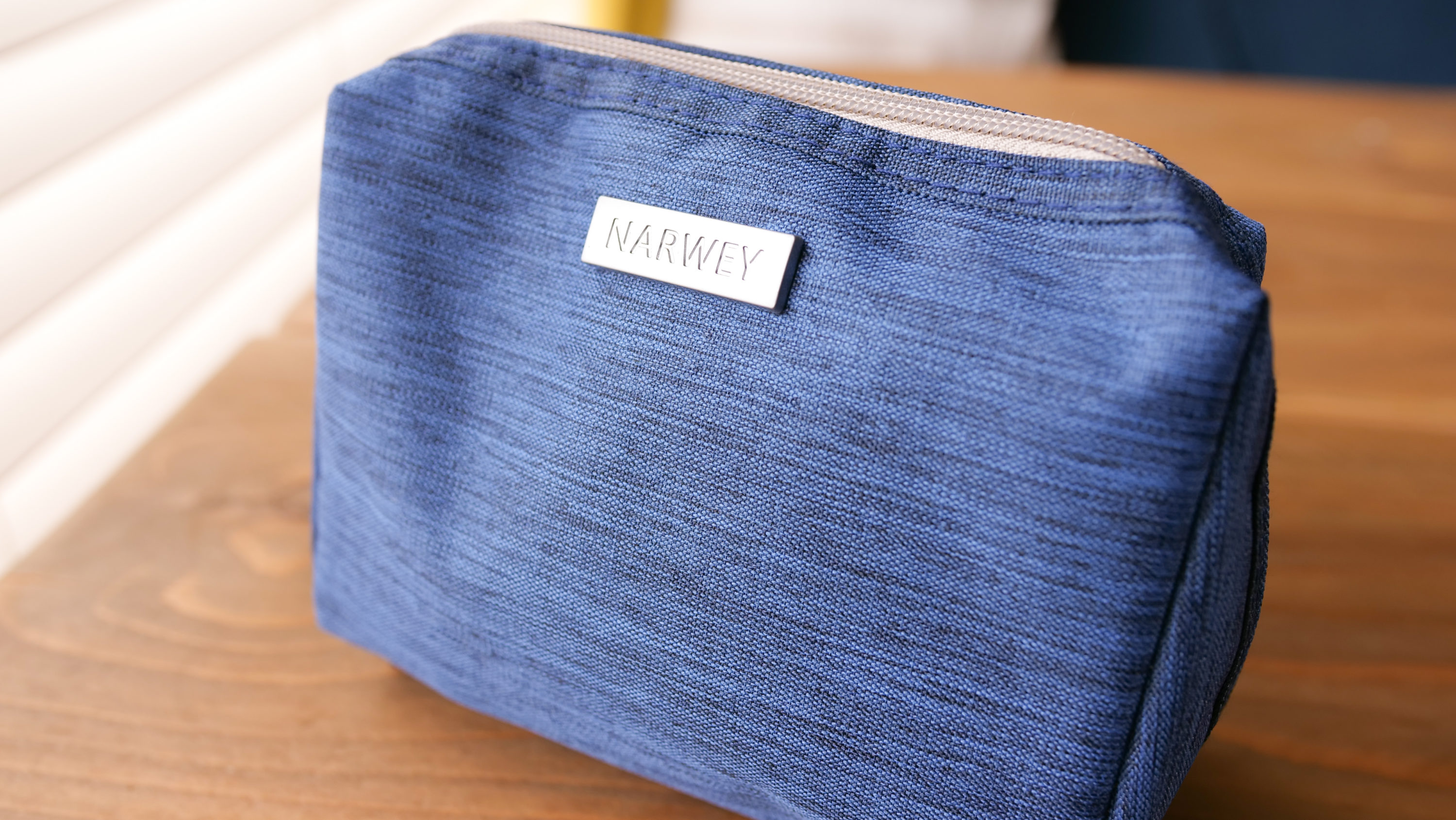 Makeup bag material 2