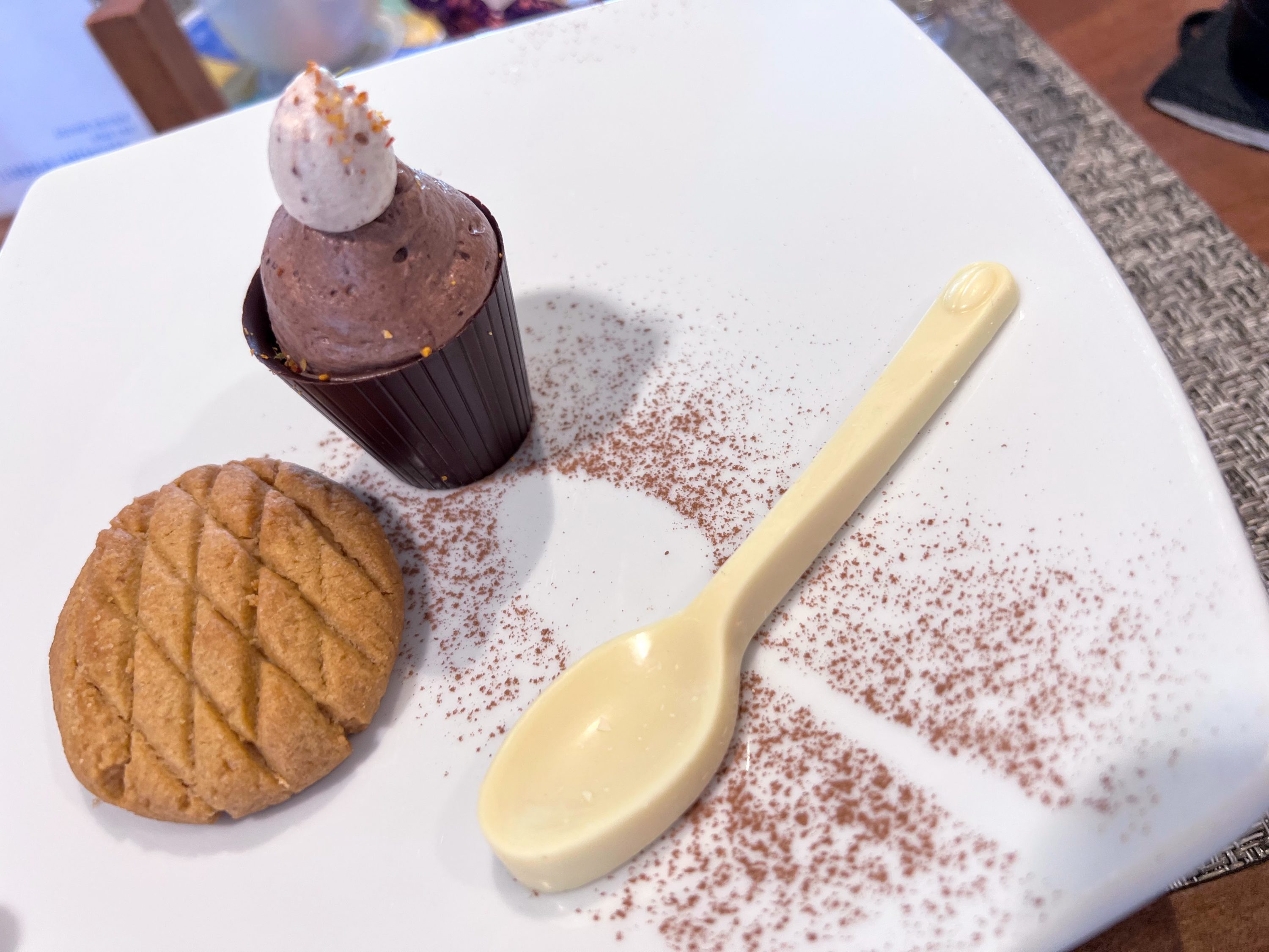 National Geographic Endeavour II dessert