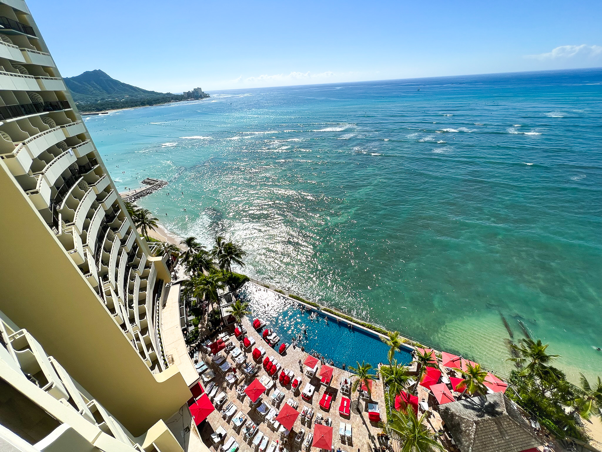 Sheraton Waikiki view of pool and Diamond Head