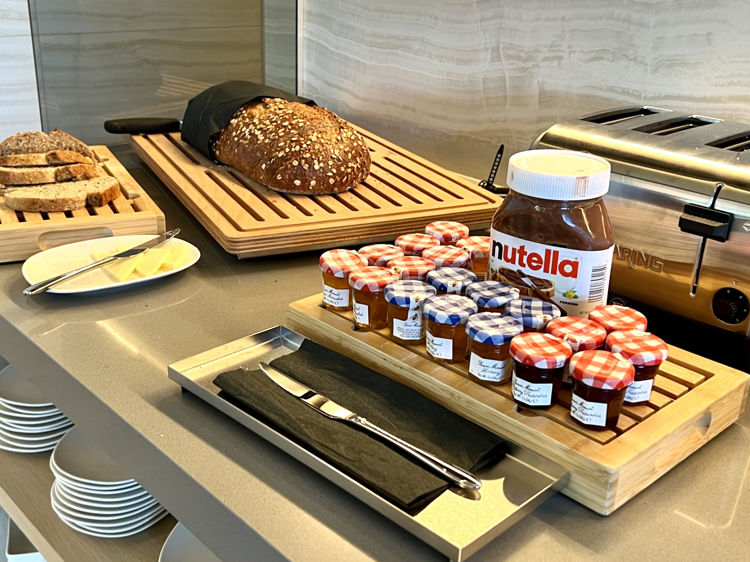 TETRA Hotel Autograph Collection breakfast breads and spreads