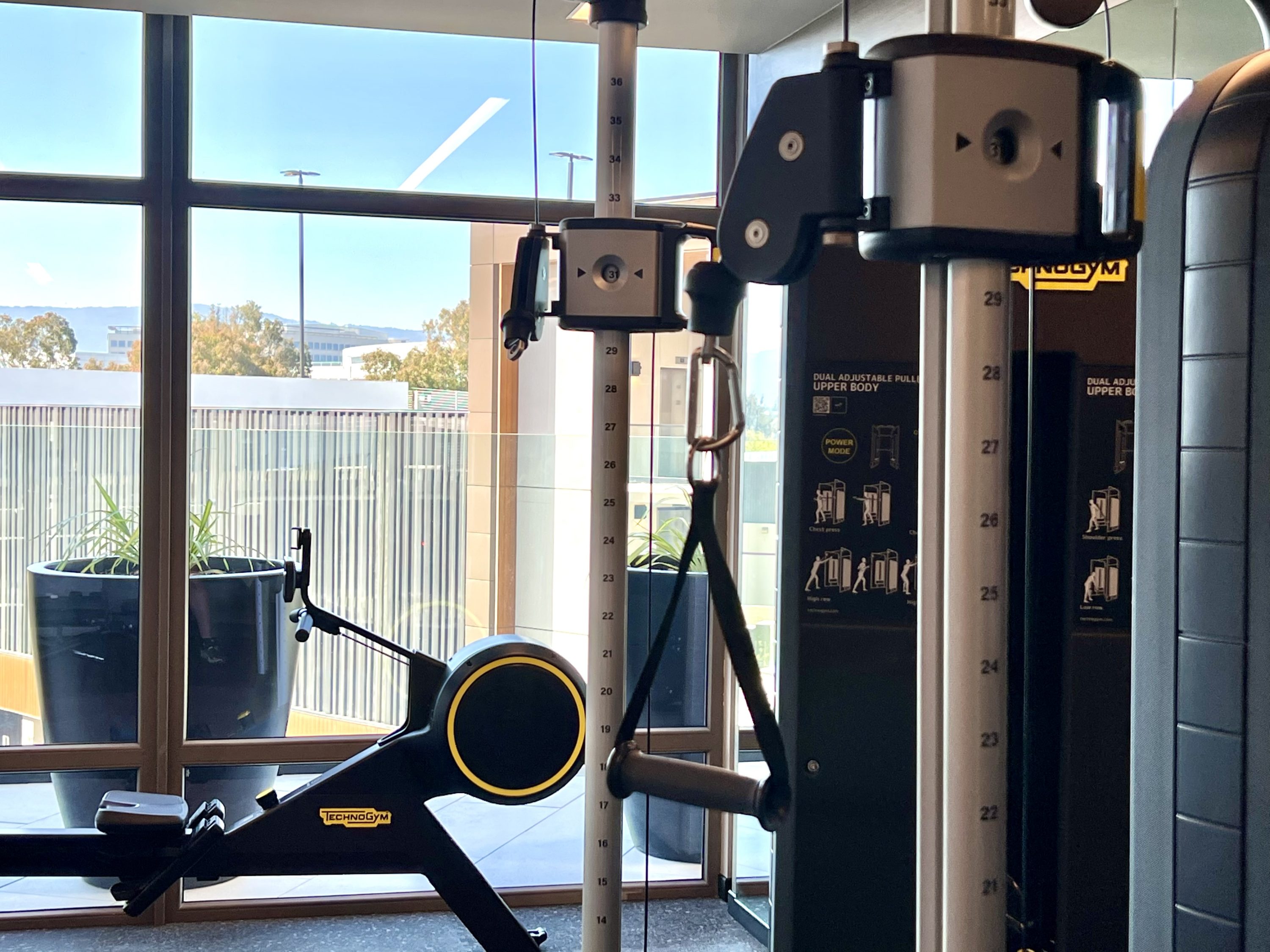 TETRA Hotel Autograph Collection gym pulley machine