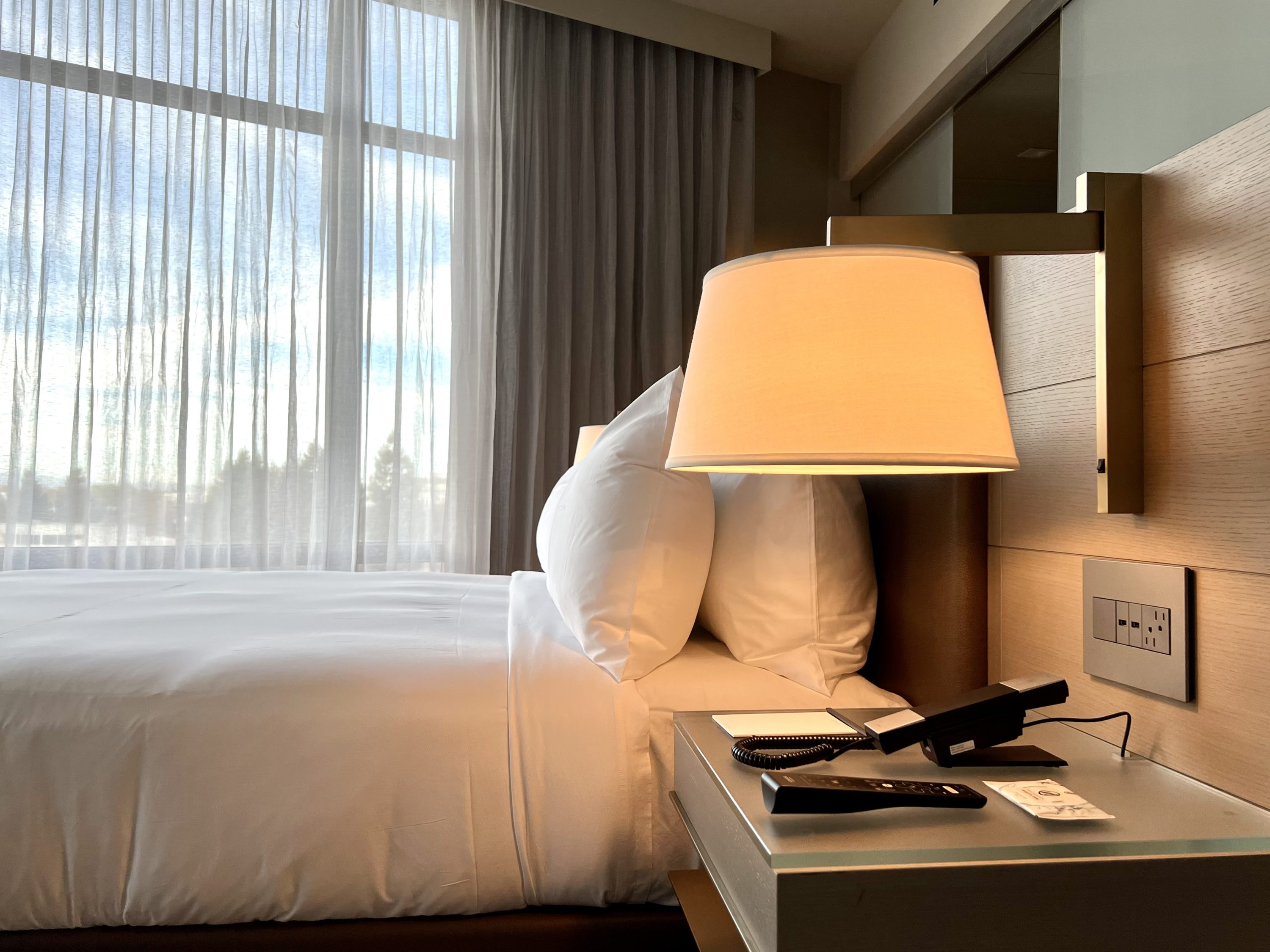 TETRA Hotel Autograph Collection room 504 bedside shot