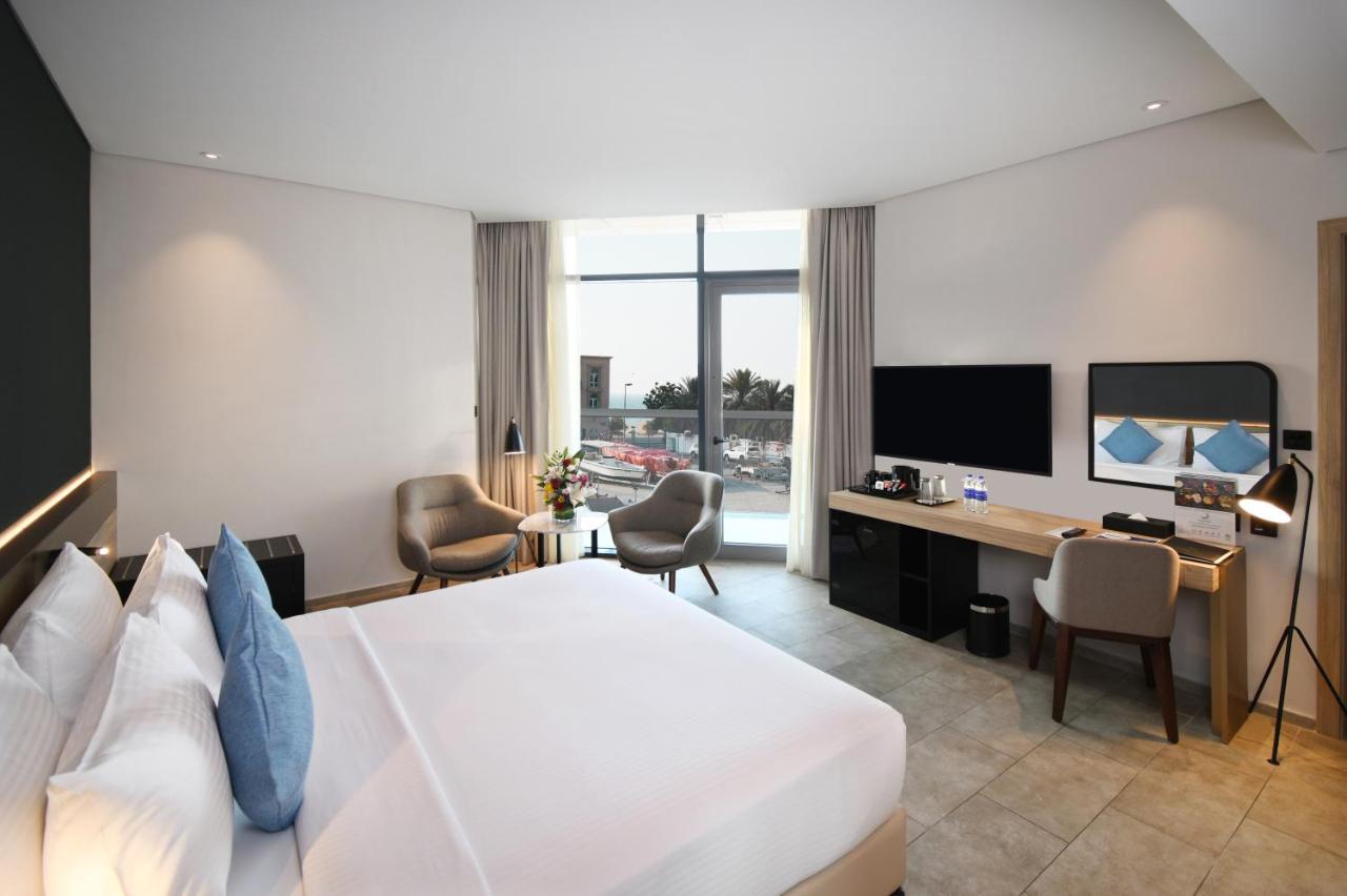 Beach Walk Hotel