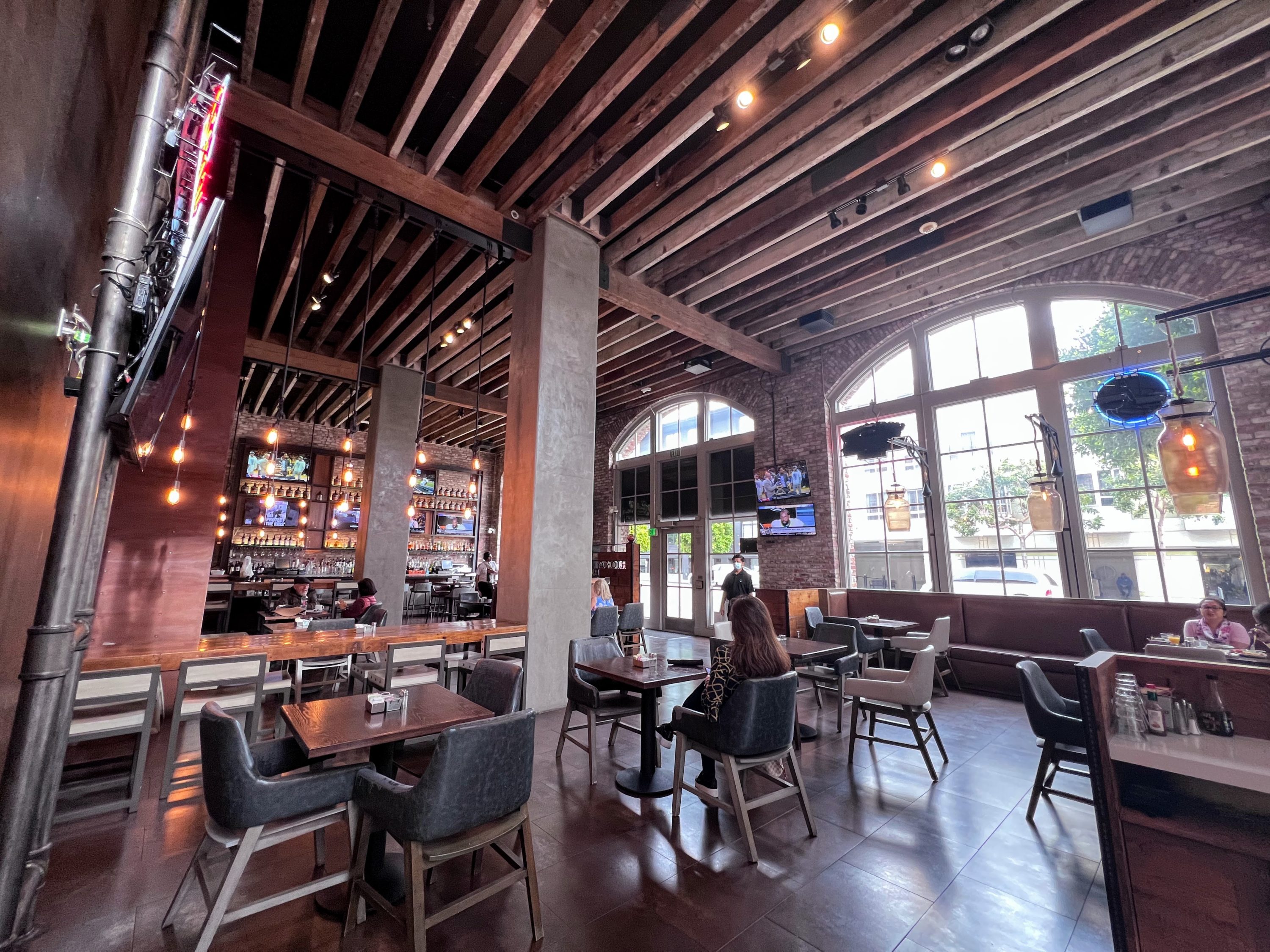 Brick and Beam at Hyatt Centric Fisherman's Wharf San Francisco