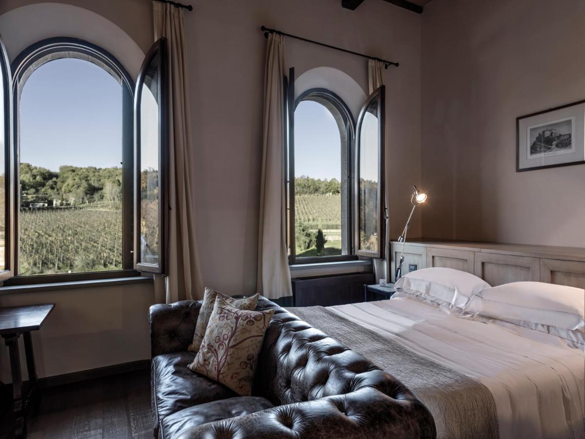 Castel Monastero