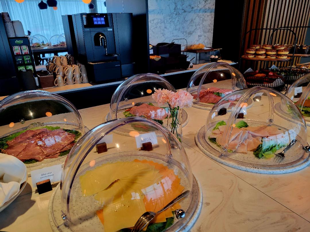 Courtyard by Marriott Keflavik Meats Cheeses