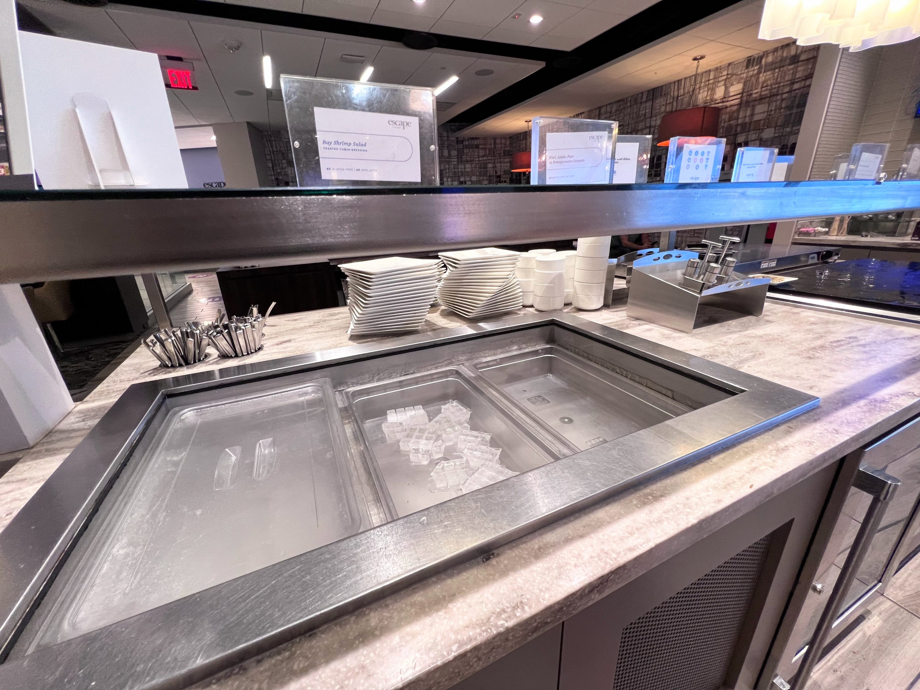 Empty buffet at the Escape Lounge at Oakland airport