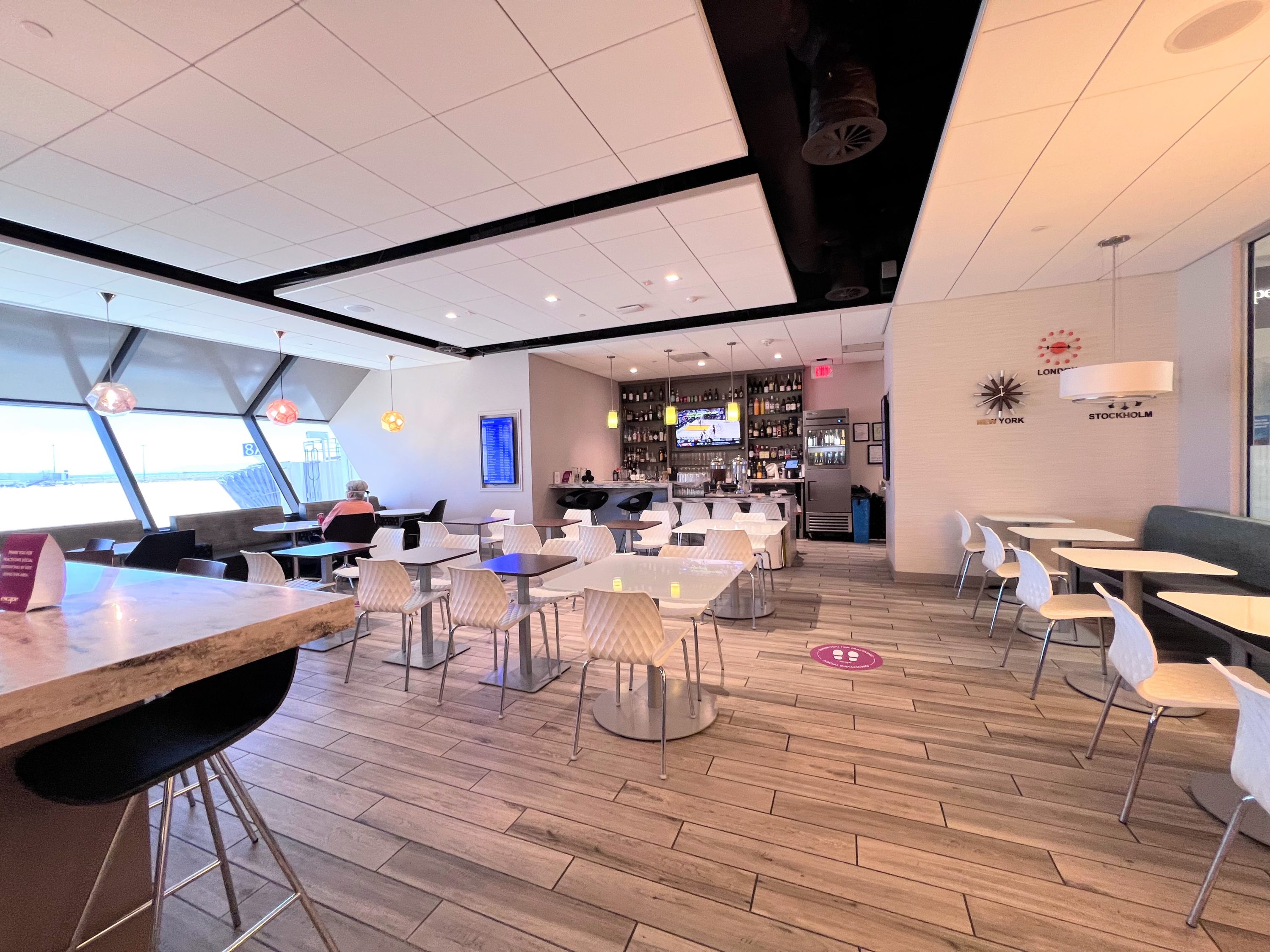 Escape Lounge seating at Oakland Airport