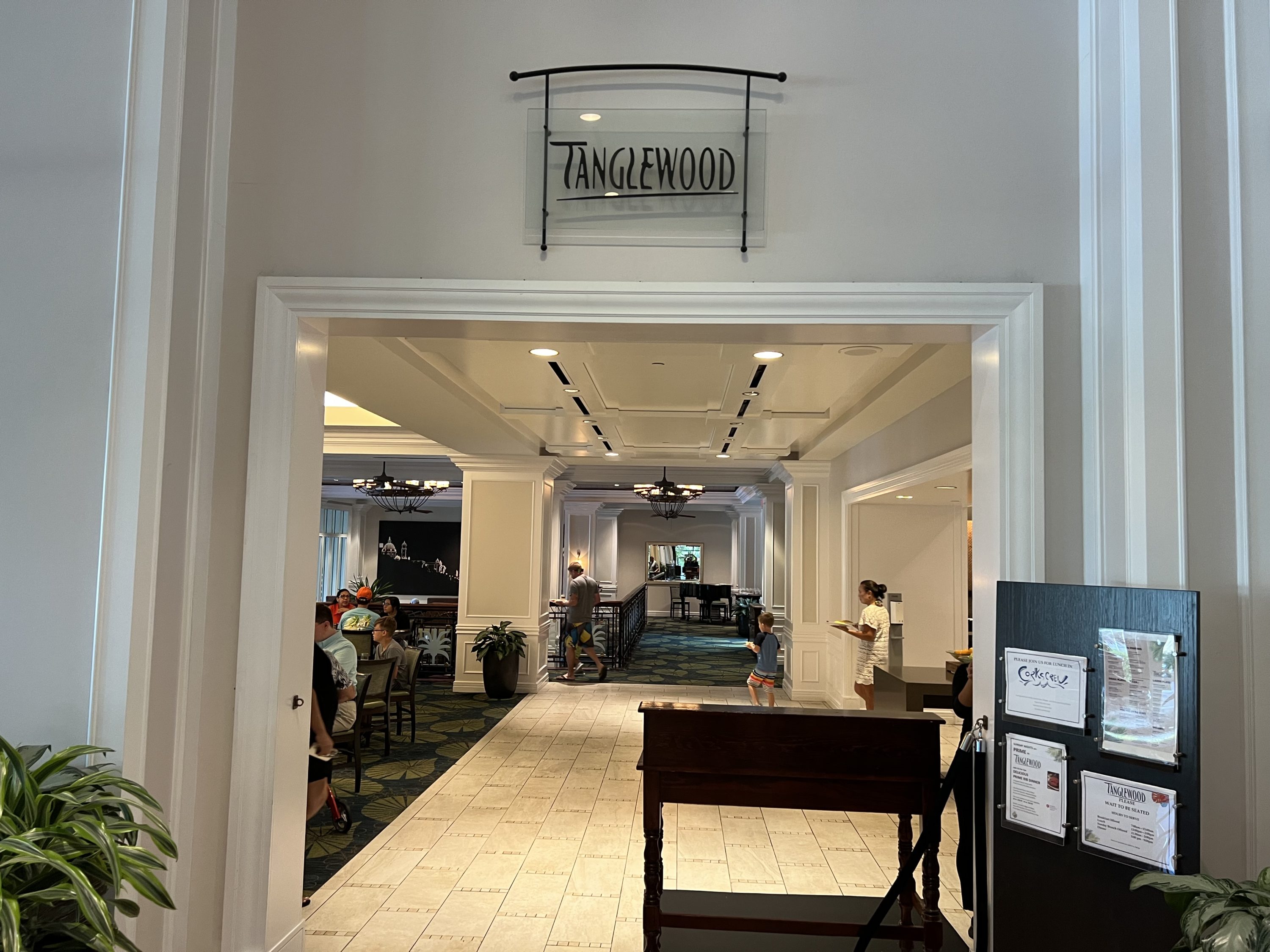 Tanglewood restaurant at the Hyatt Regency Coconut Point