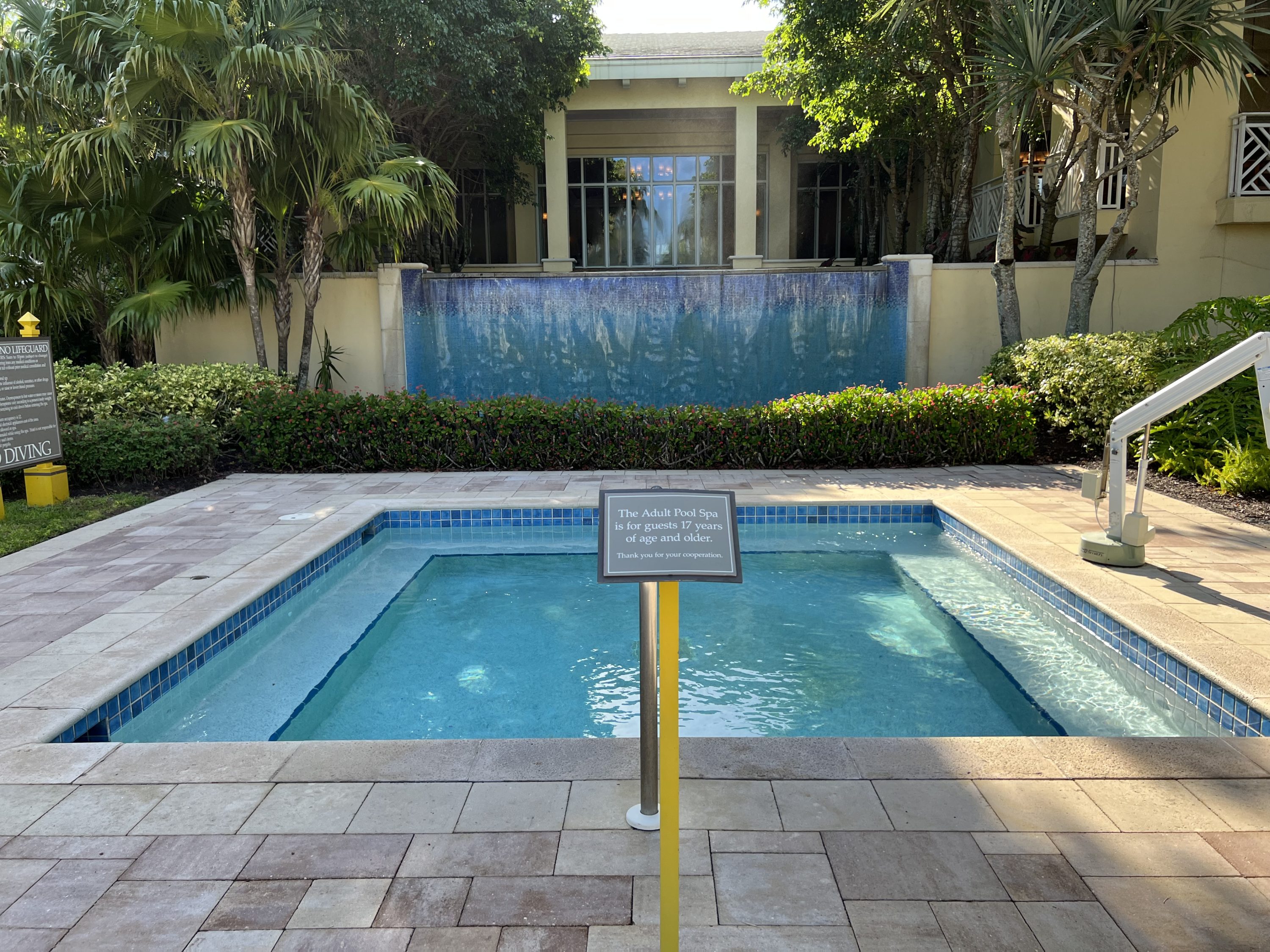 Hyatt Regency Coconut Point Resort & Spa hot tub