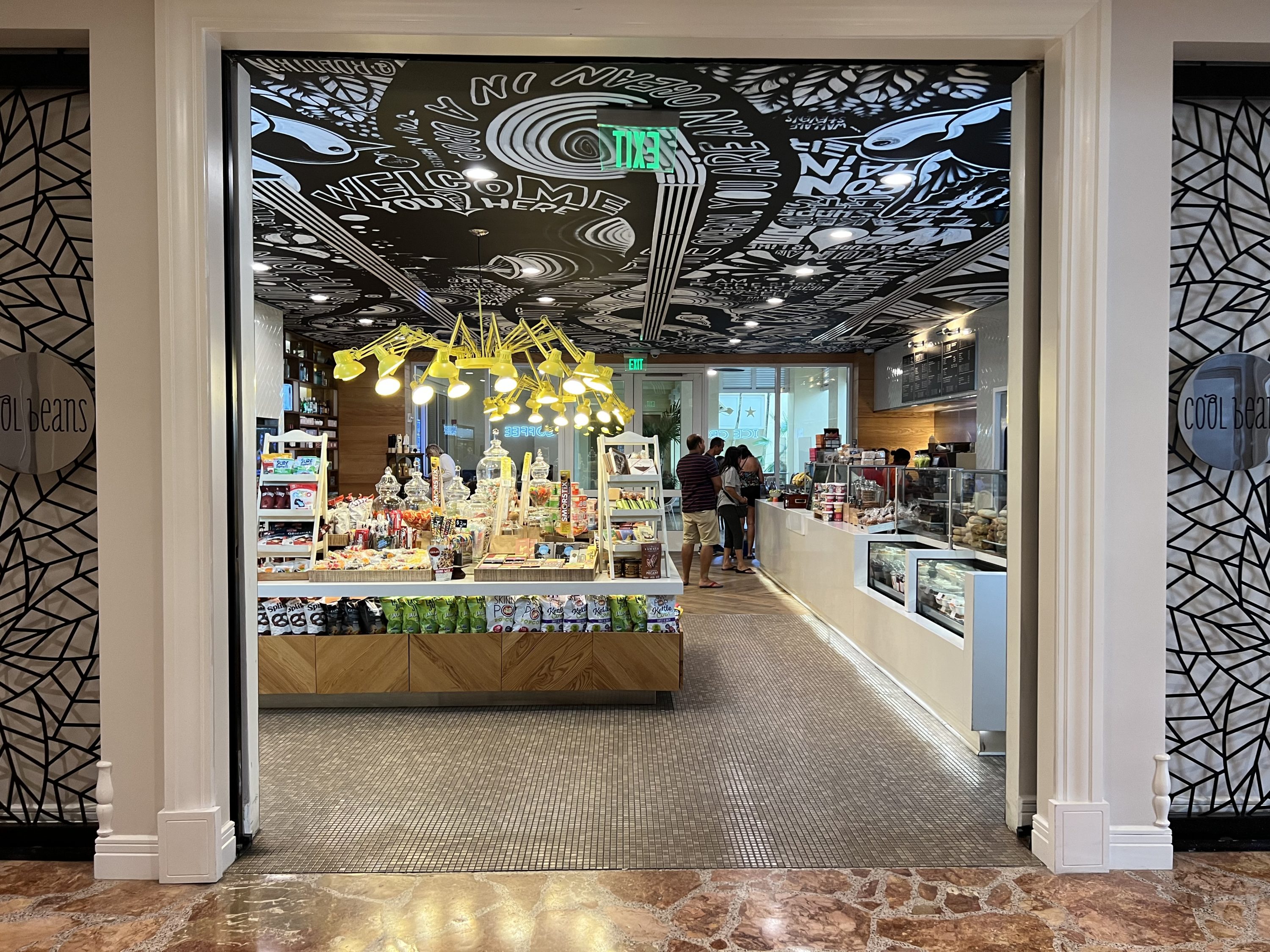 Hyatt Regency Coconut Point Resort & Spa Cool Beans Marketplace