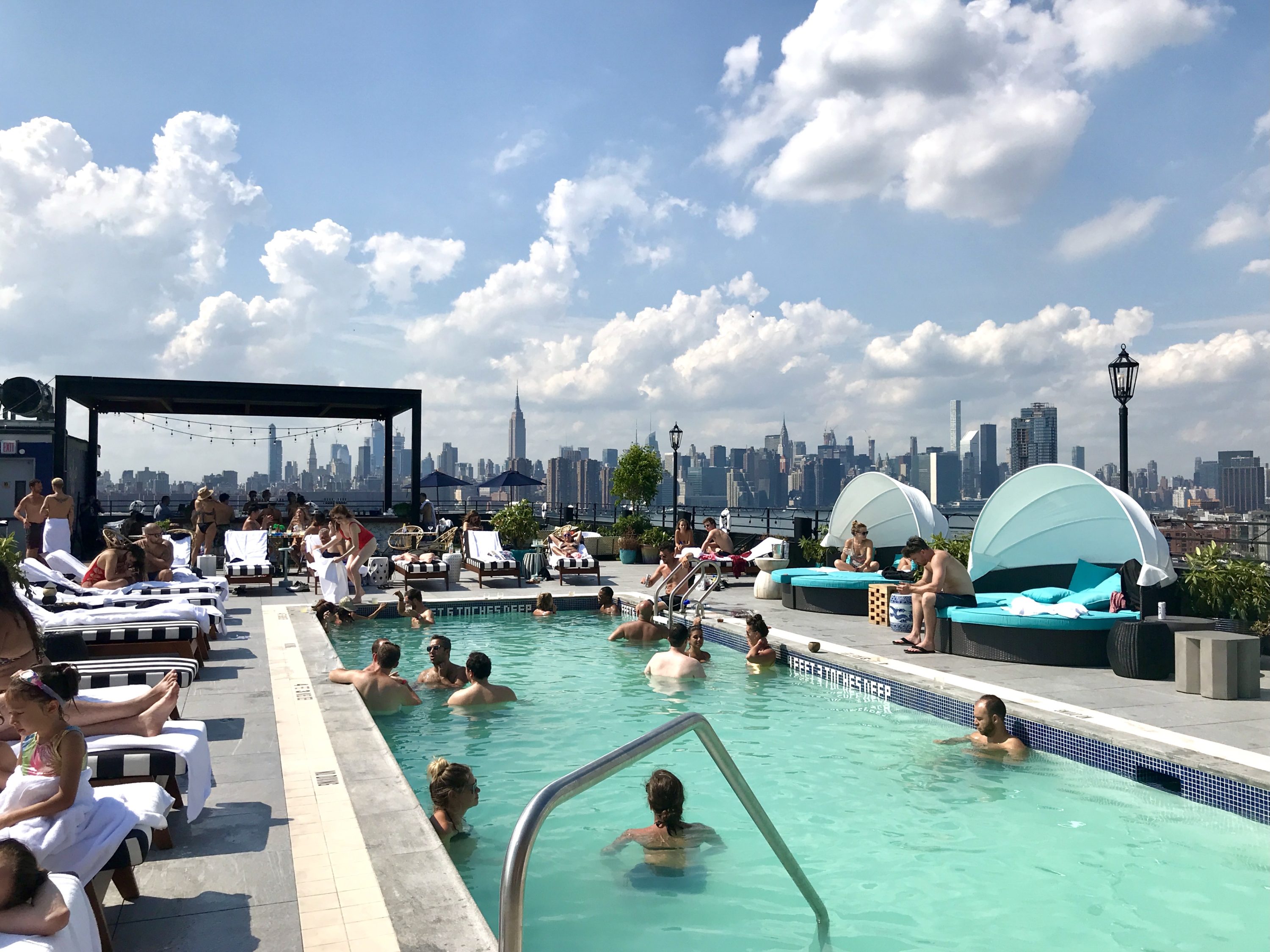 The Willamsburg Hotel rooftop pool