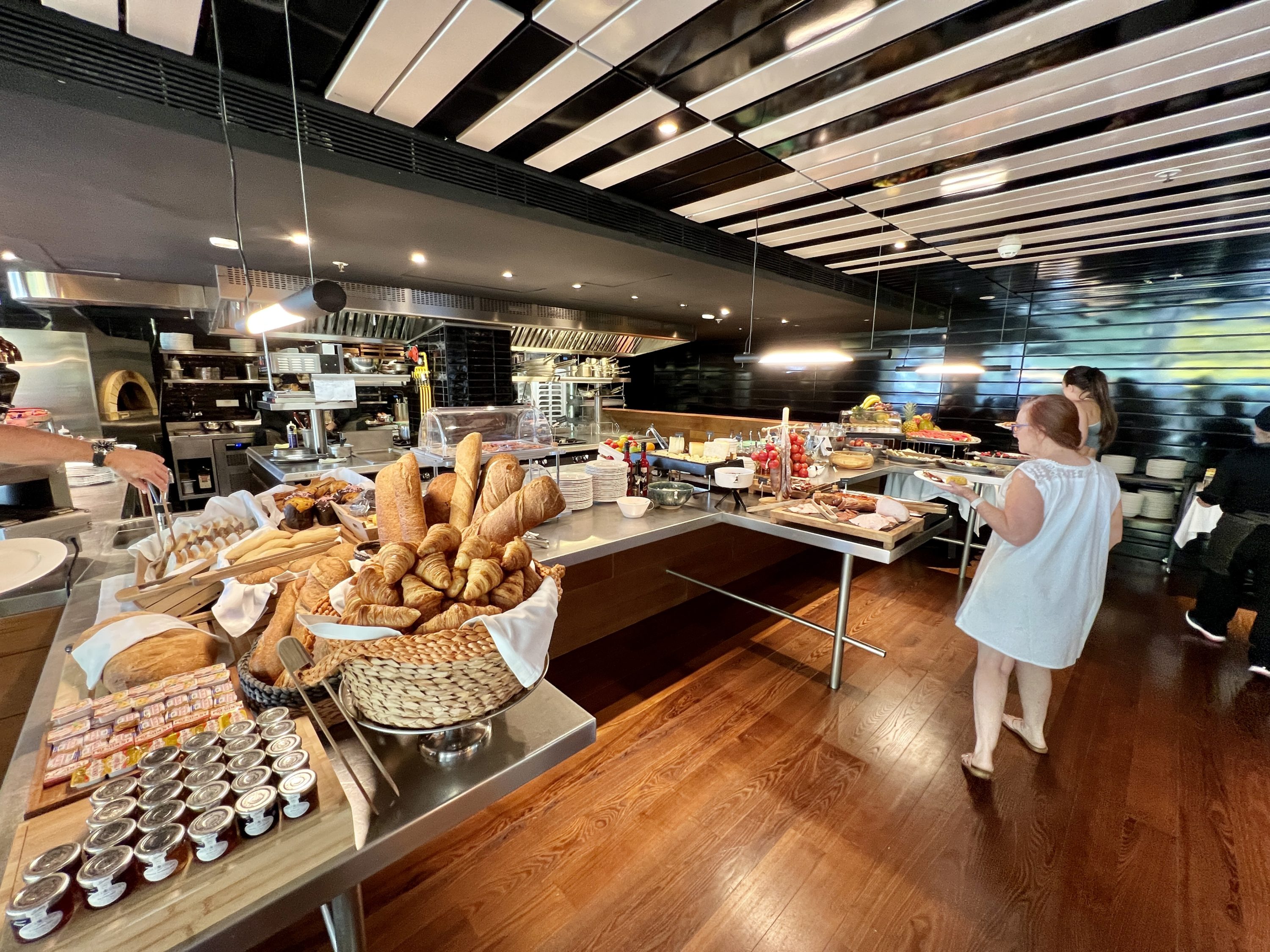 W Ibiza La Llama Buffet Overview