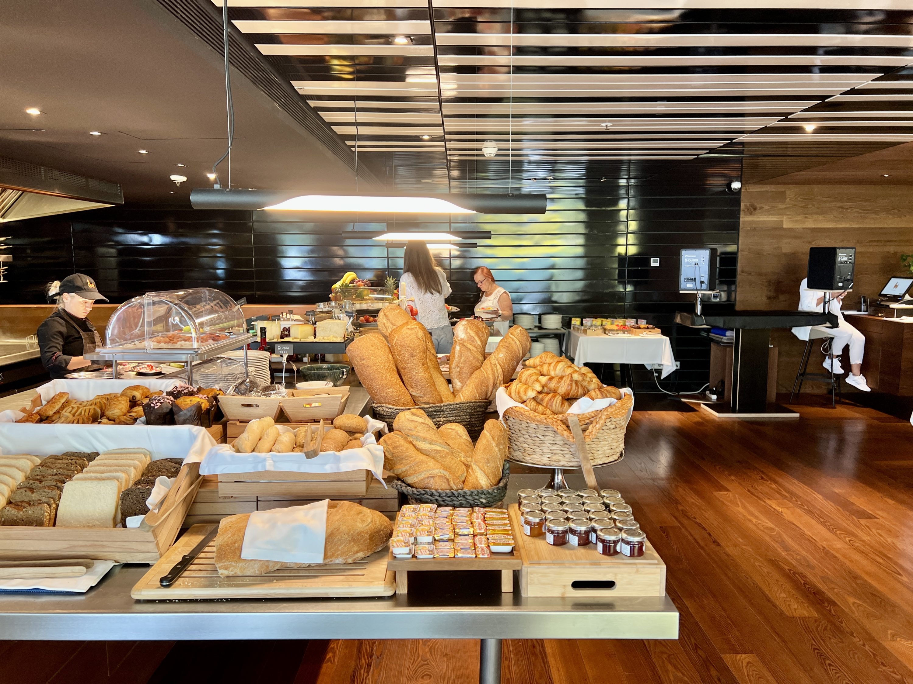 W Ibiza La Llama Pastry Station