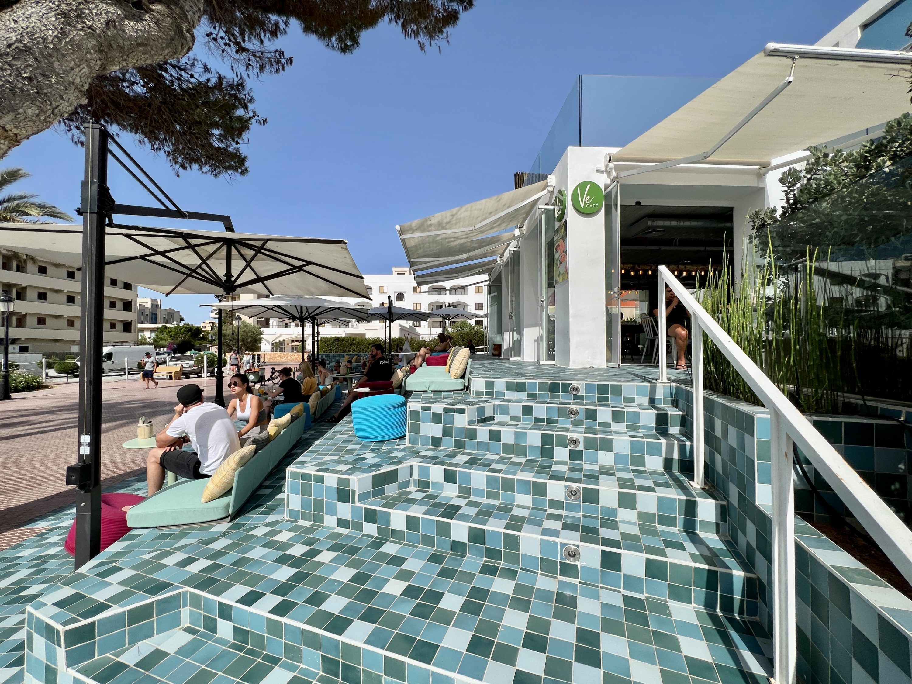 W Ibiza Ve Cafe Exterior