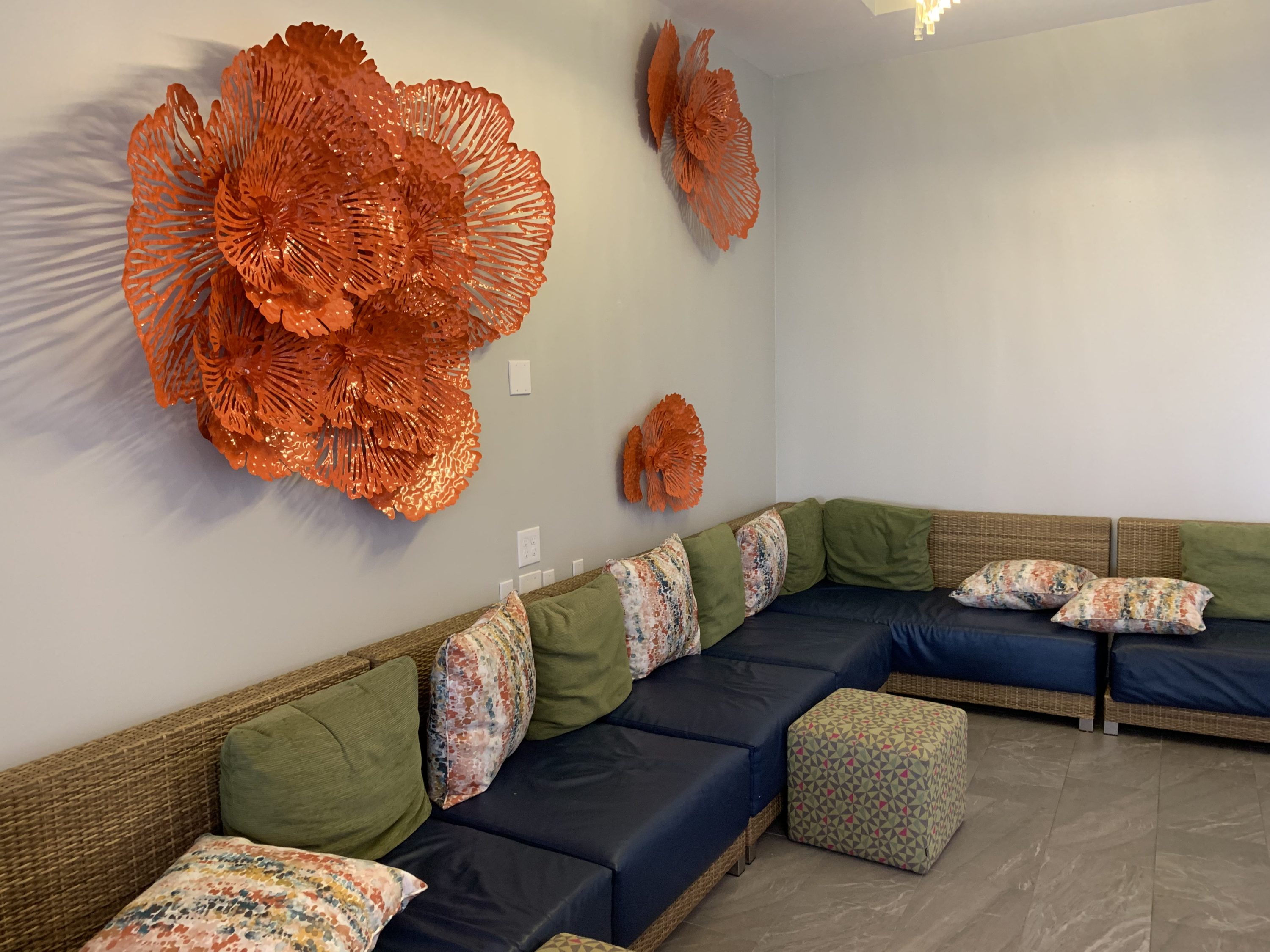 Seating area off the main lobby at the DoubleTree by Hilton Corpus Christi Beachfront