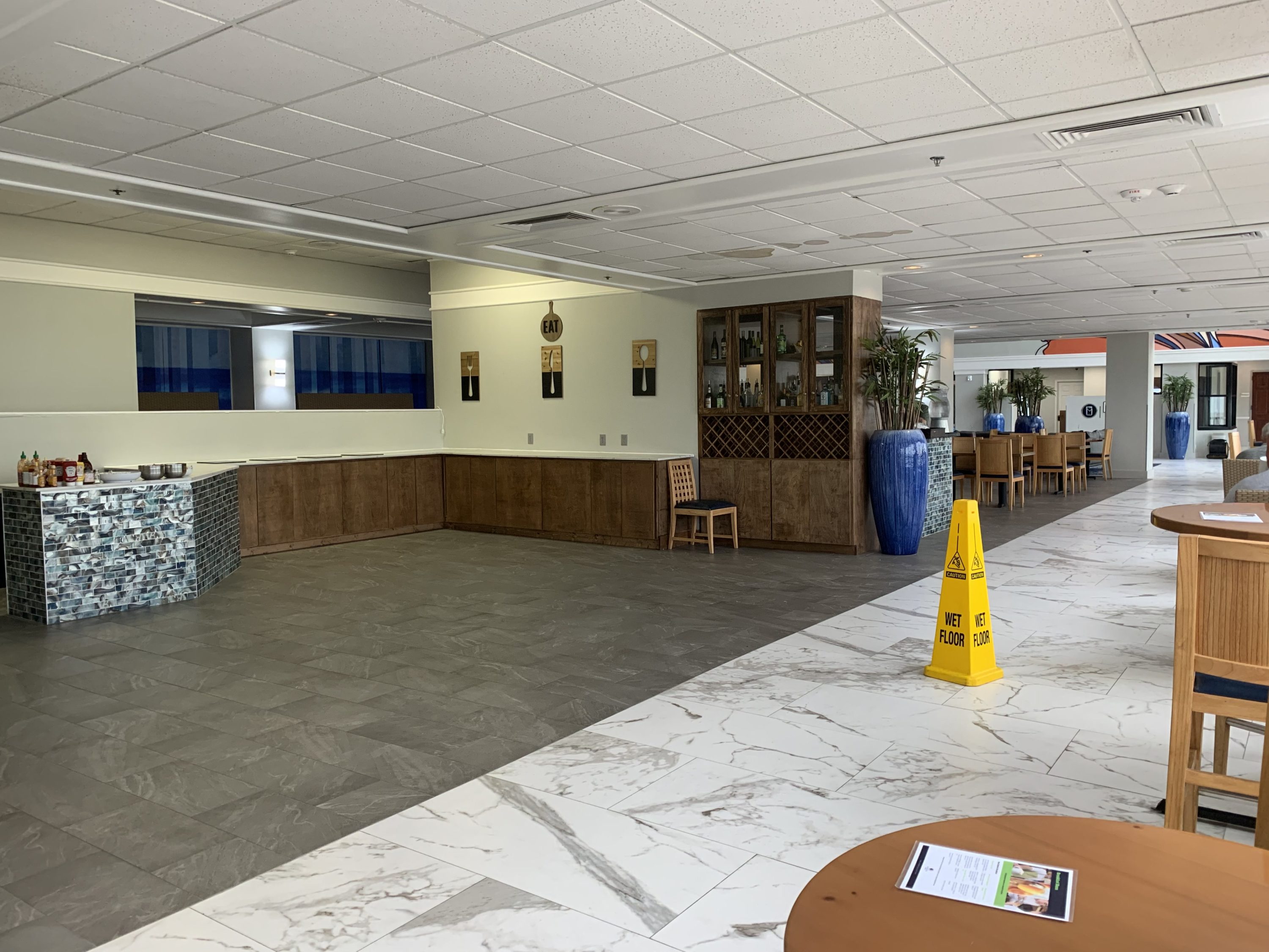 Buffet bar at the DoubleTree by Hilton Corpus Christi Beachfront