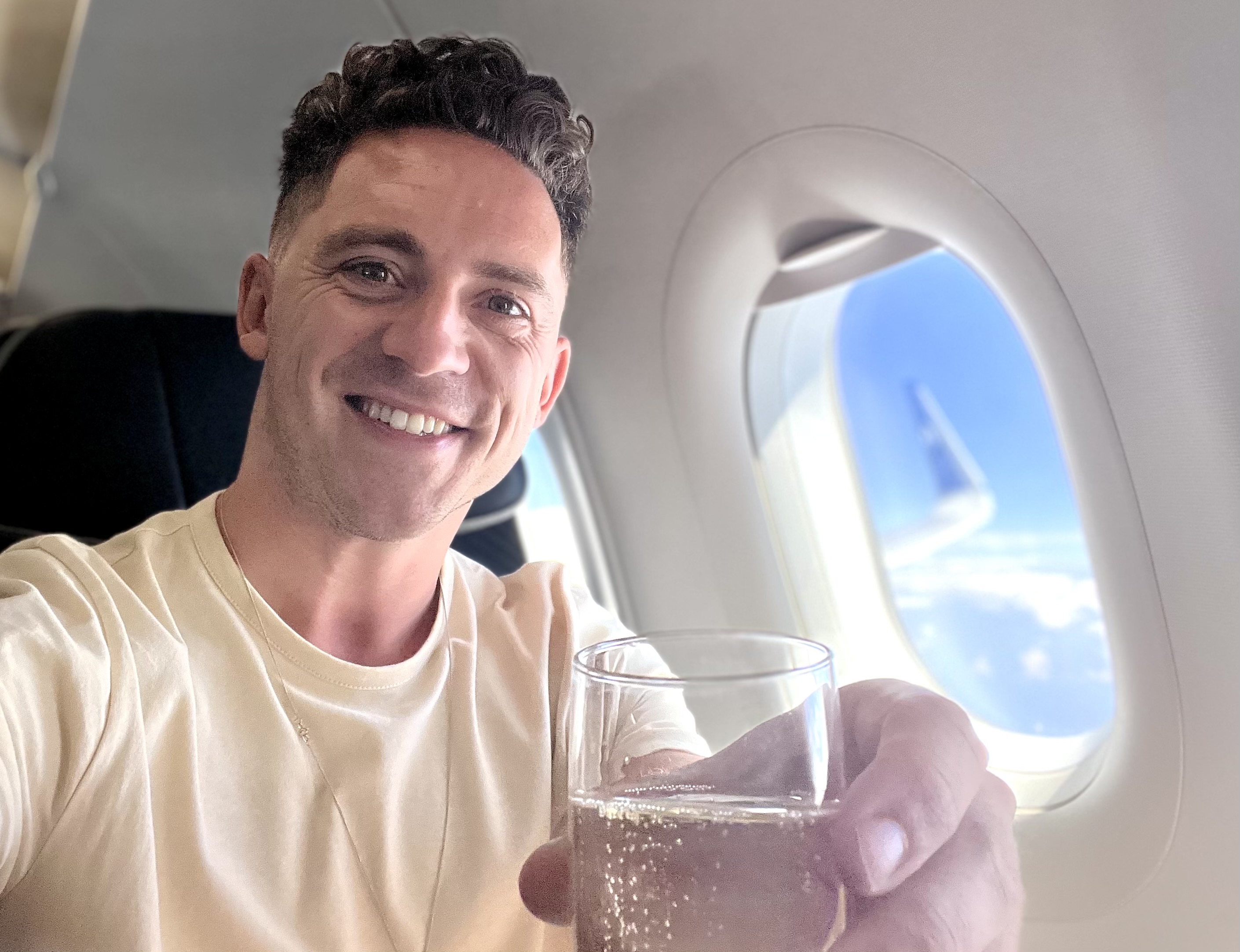 Aegean upgrade bid Aegean Airbus A320neo business class cheers