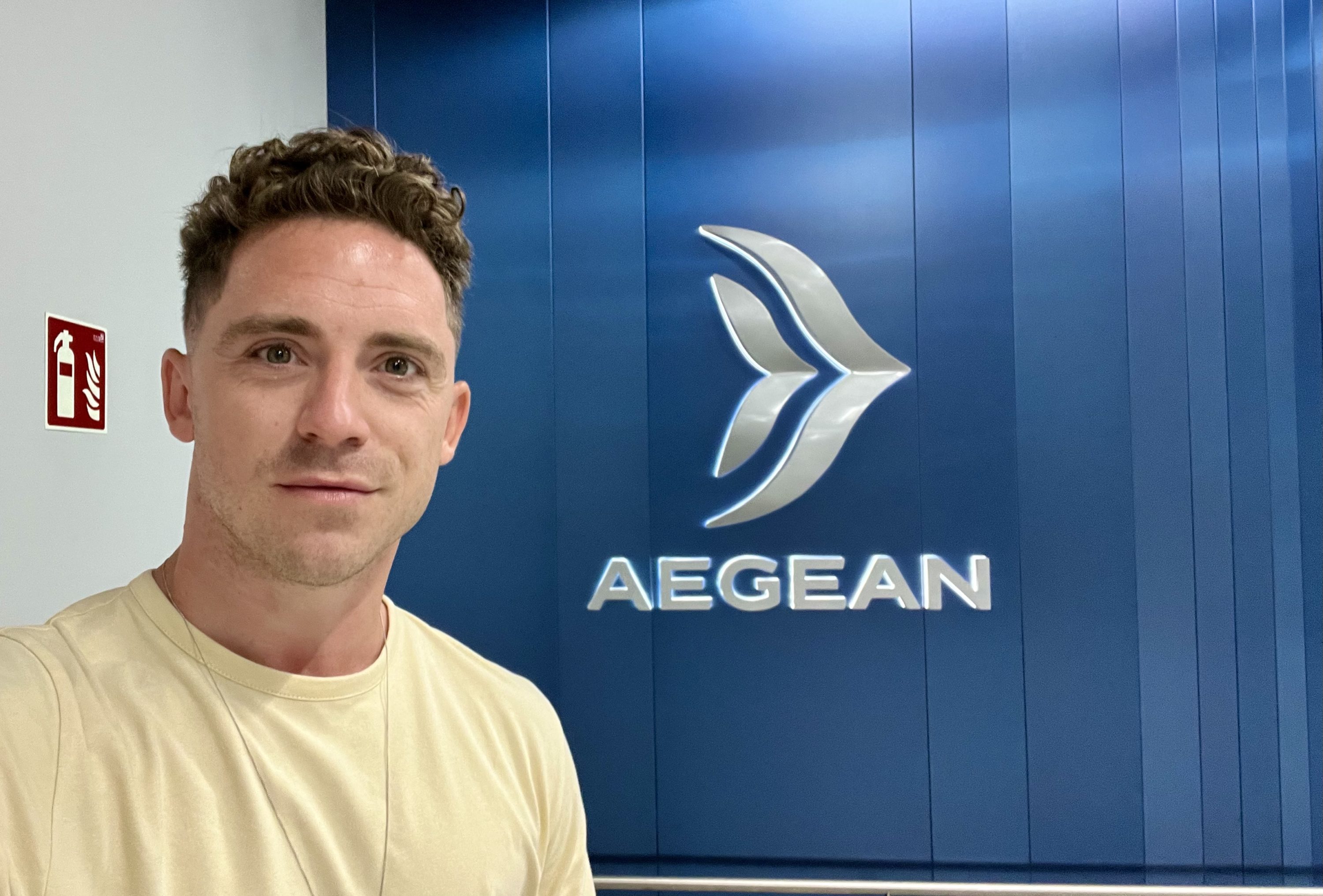 Aegean upgrade bid Aegean Lounge selfie