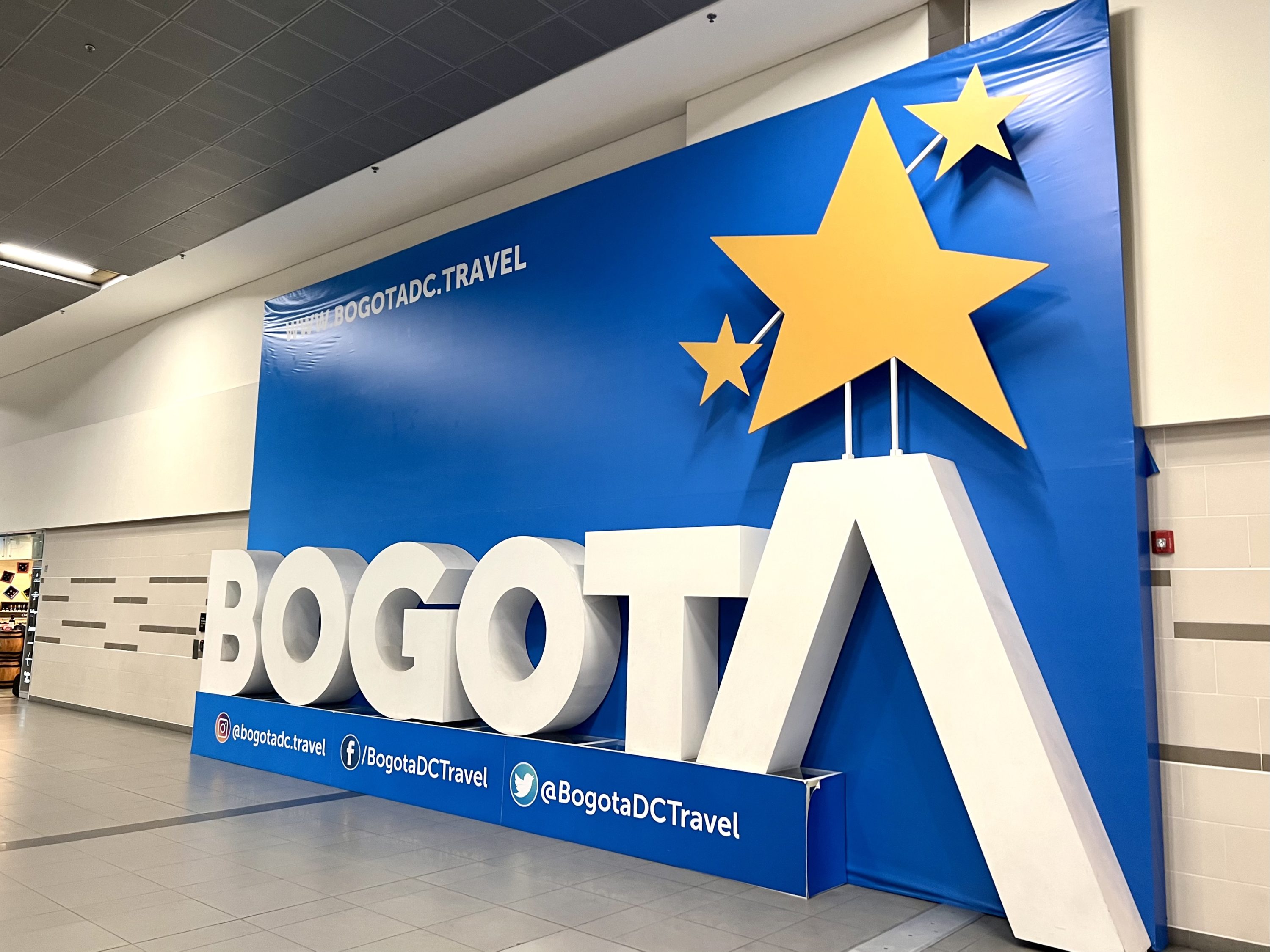 Avianca Boeing 787 Business Class BOG baggage claim