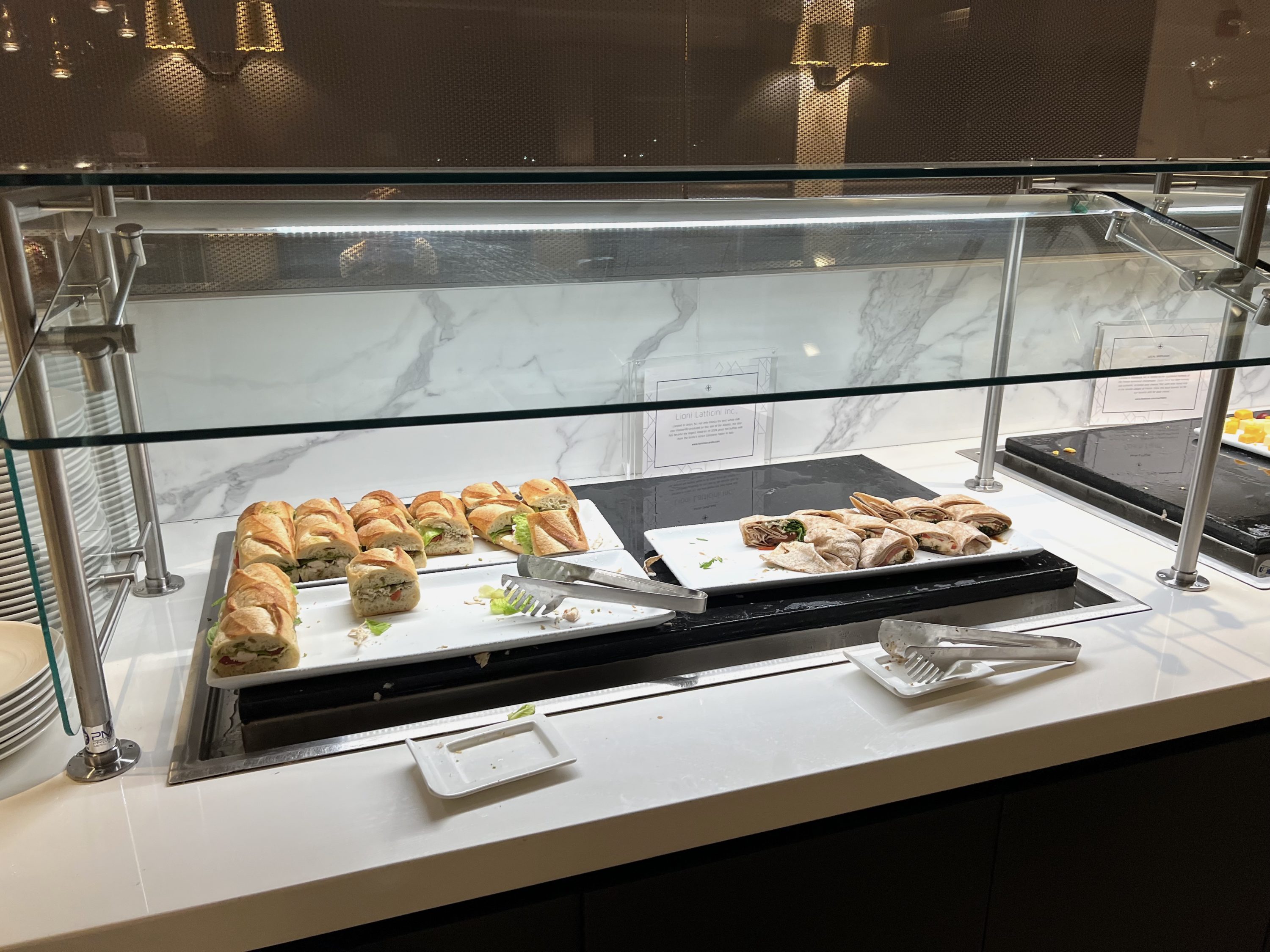 Food station at EWR Polaris lounge