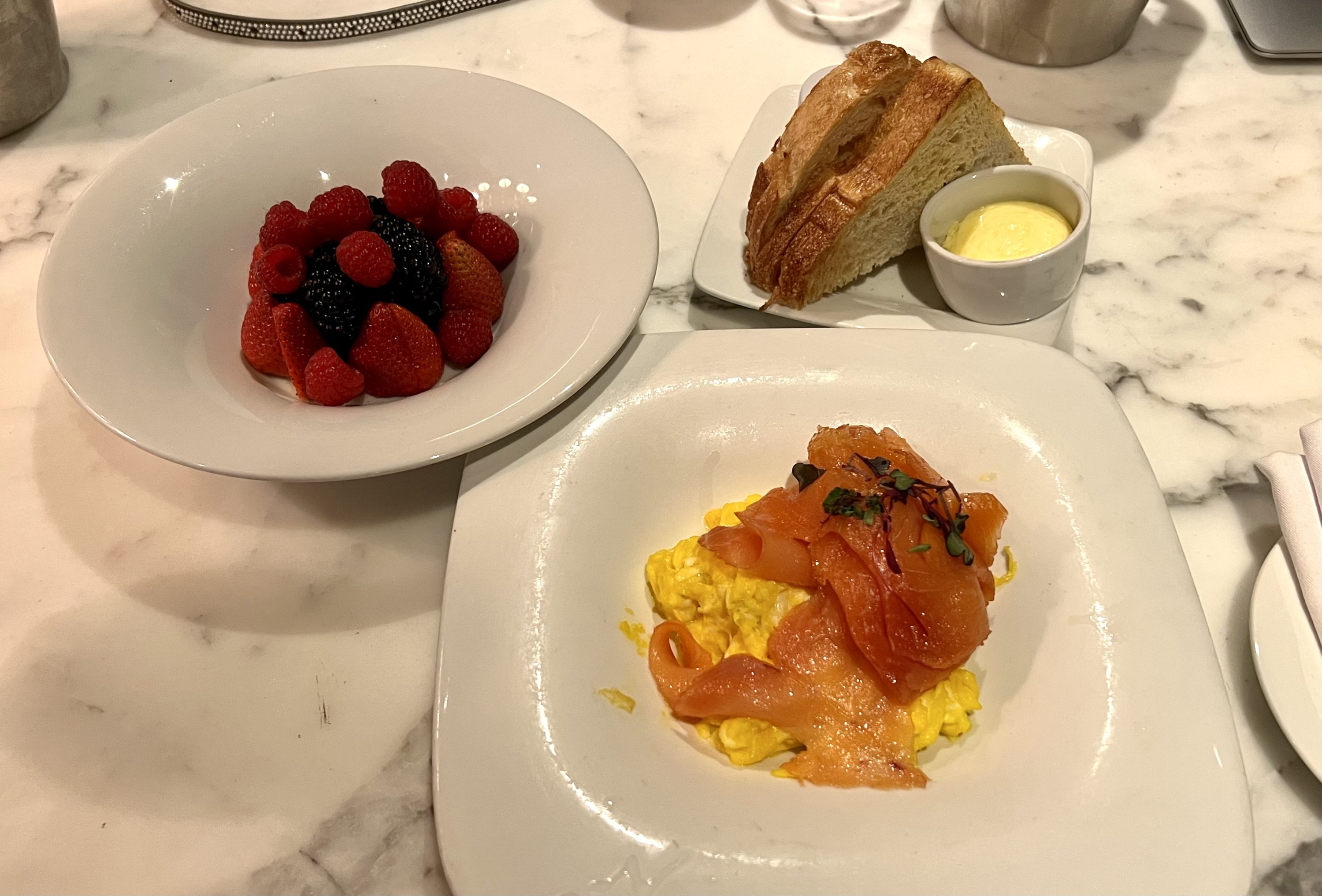 SLS Hotel, a Luxury Collection Hotel, Beverly Hills restaurant breakfast