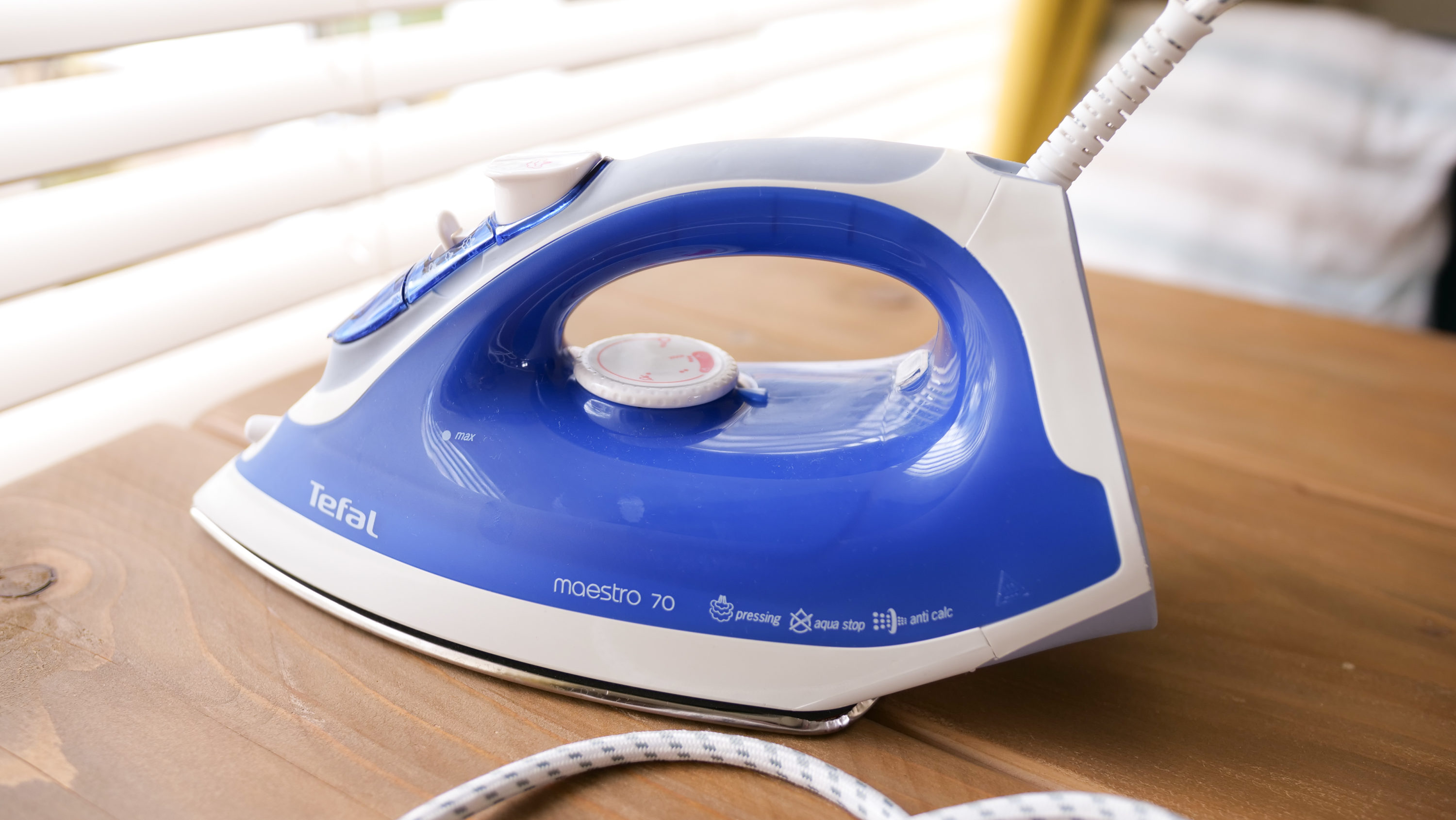 Travel iron portability