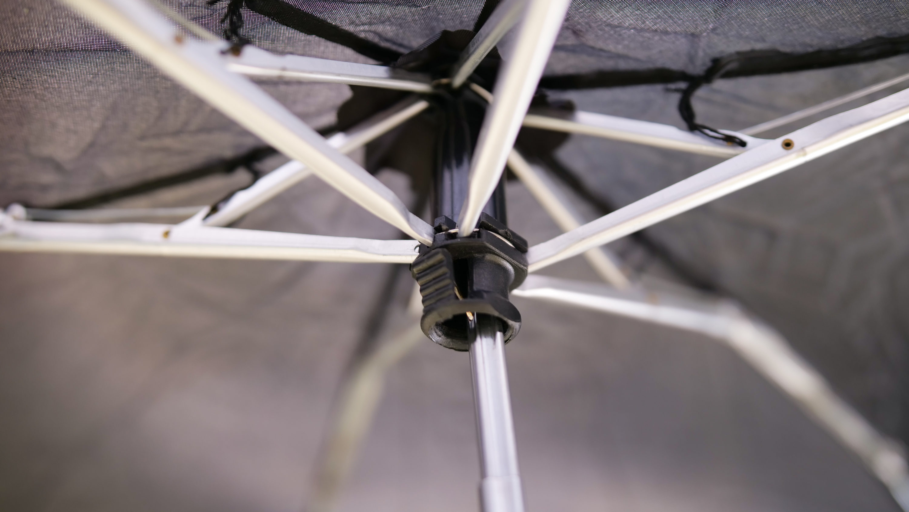 Umbrella opening mechanism