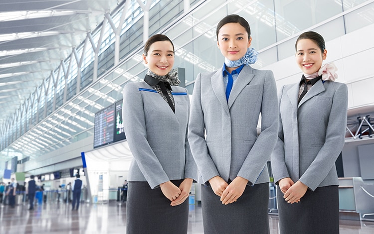 ANA Airport Staff