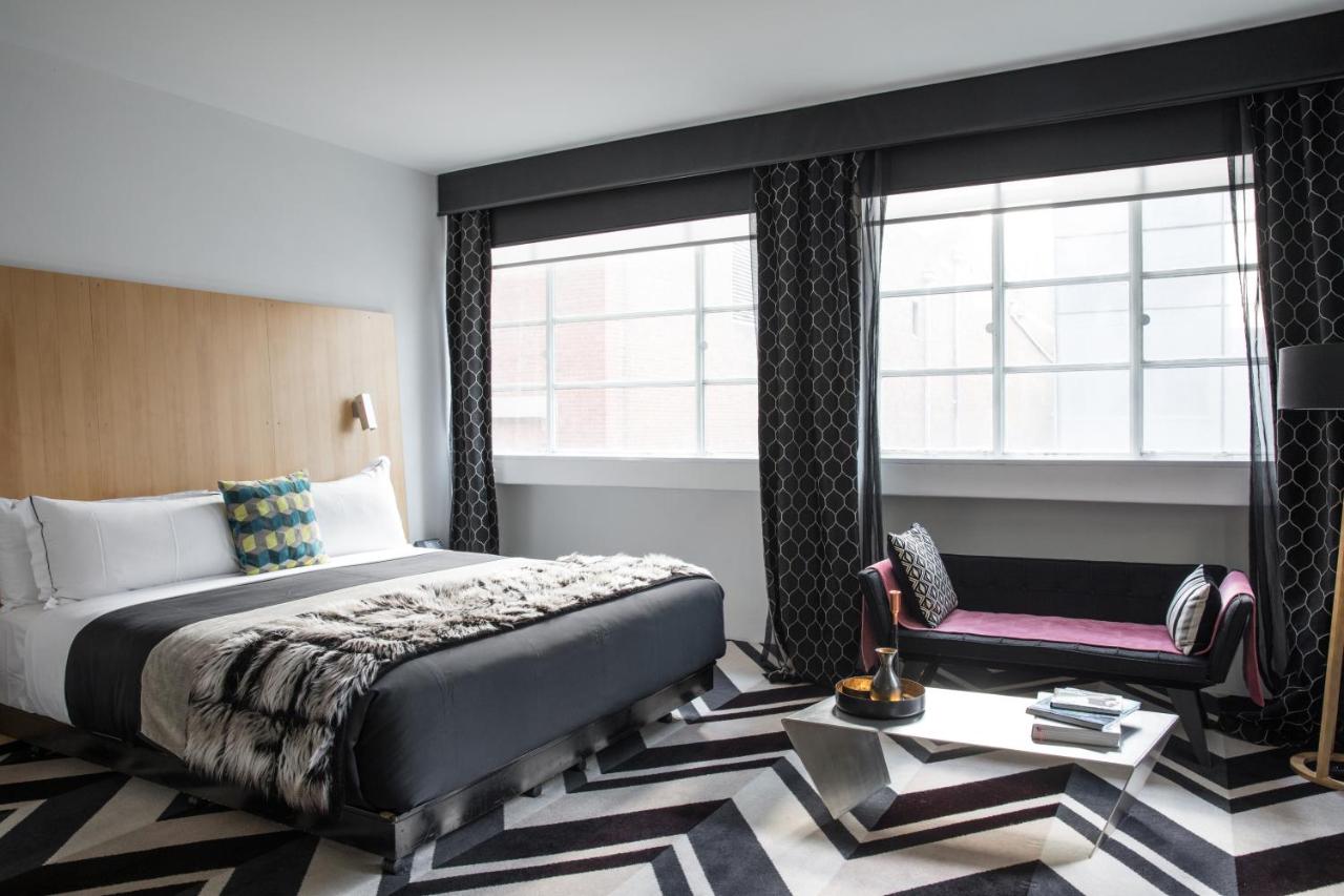 Adelphi Hotel