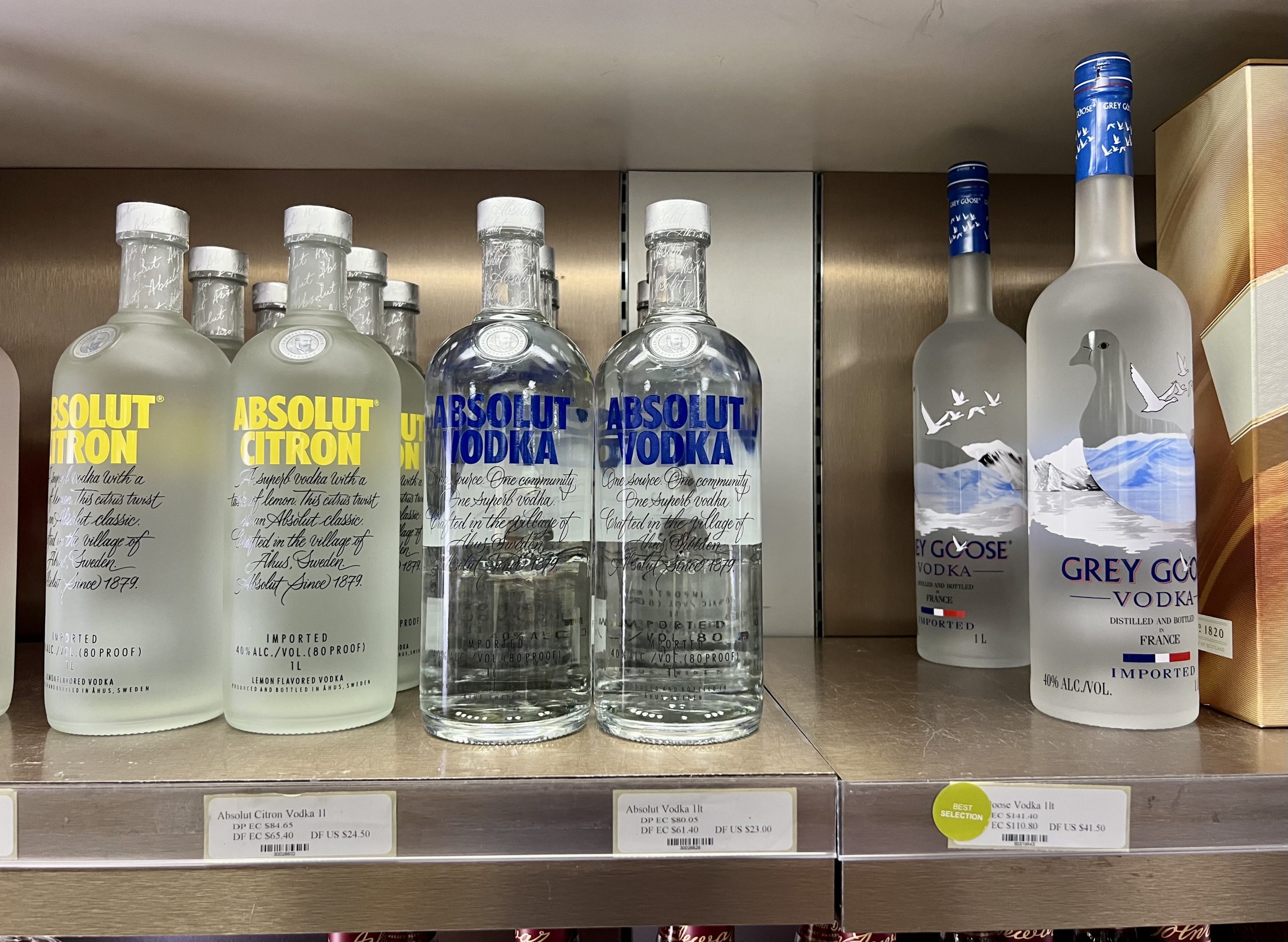 British Airways Boeing 777 200 Club World Grenada duty free