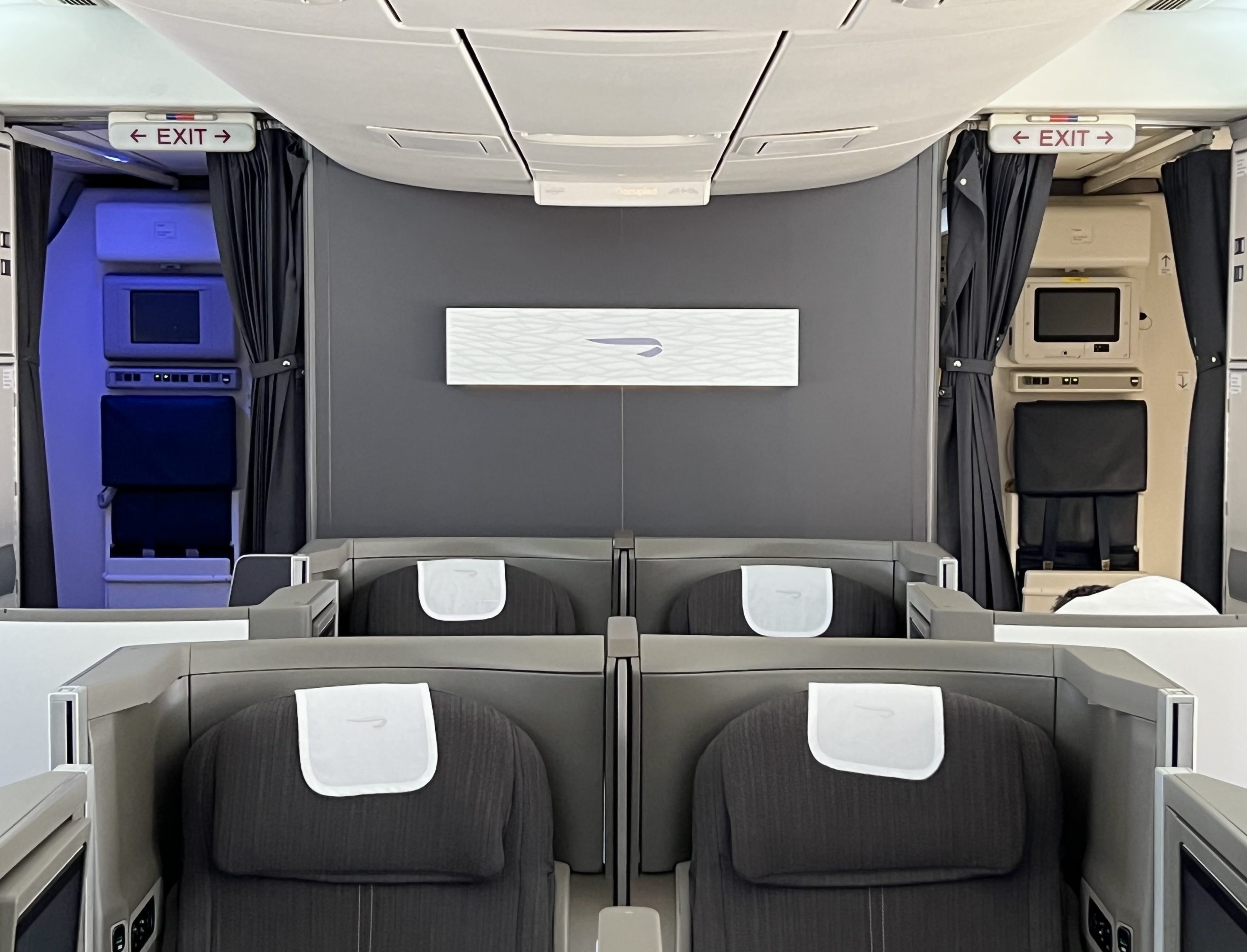 British Airways British Airways Boeing 777 200 Club World cabin branding
