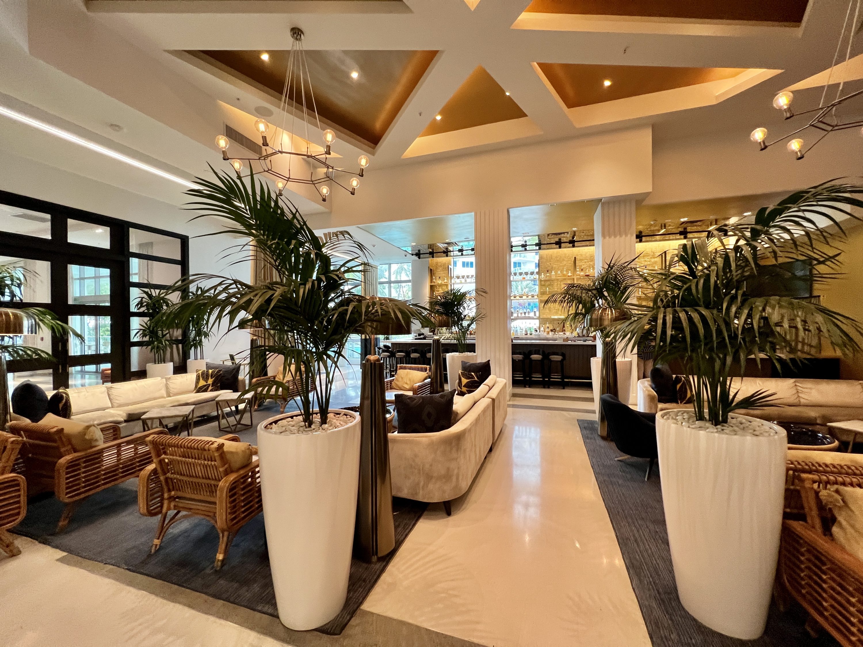 Cadillac Hotel Beach Club Lobby Bar Overview