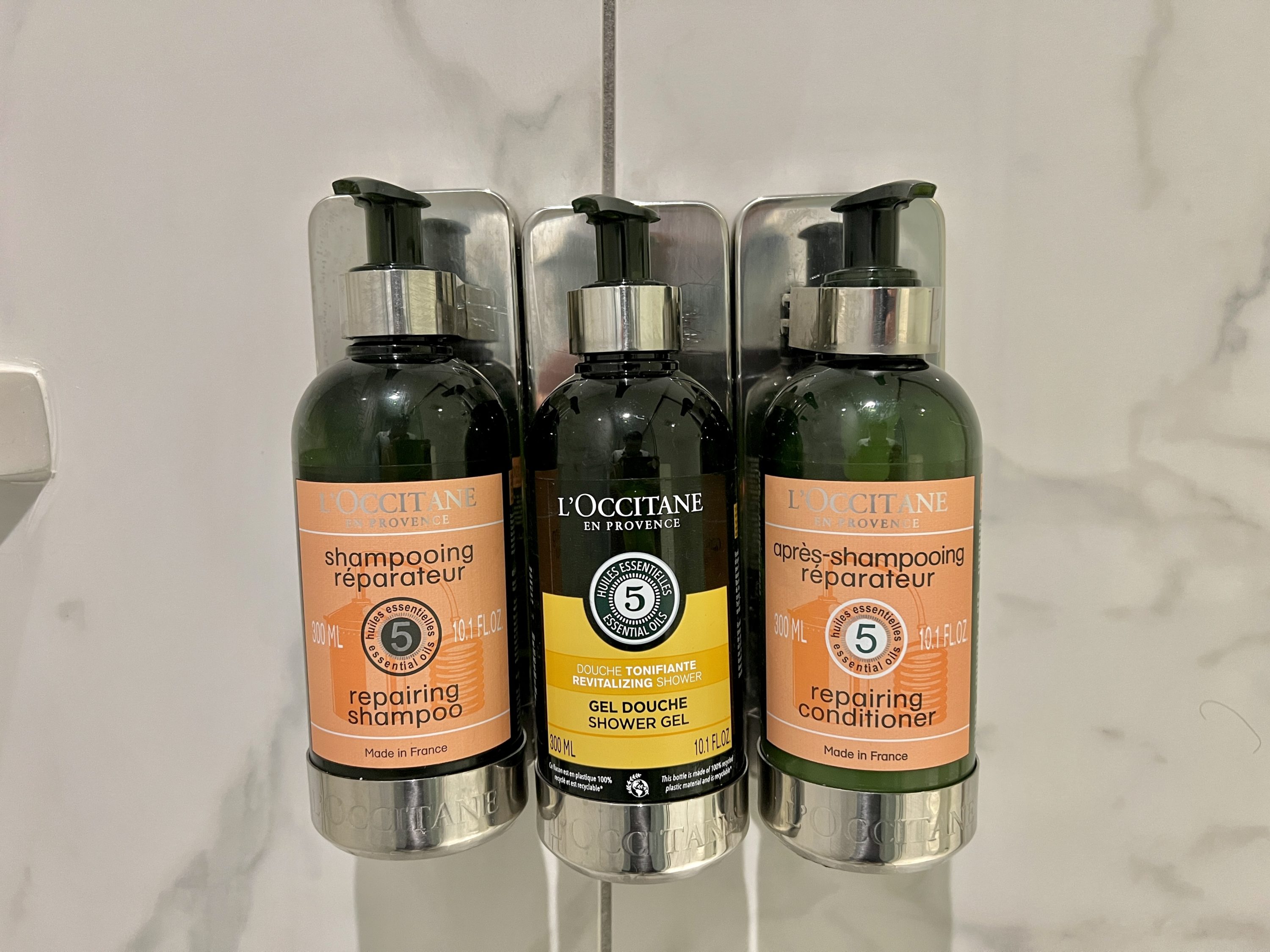 Cadillac Hotel Beach Club Shower Toiletries