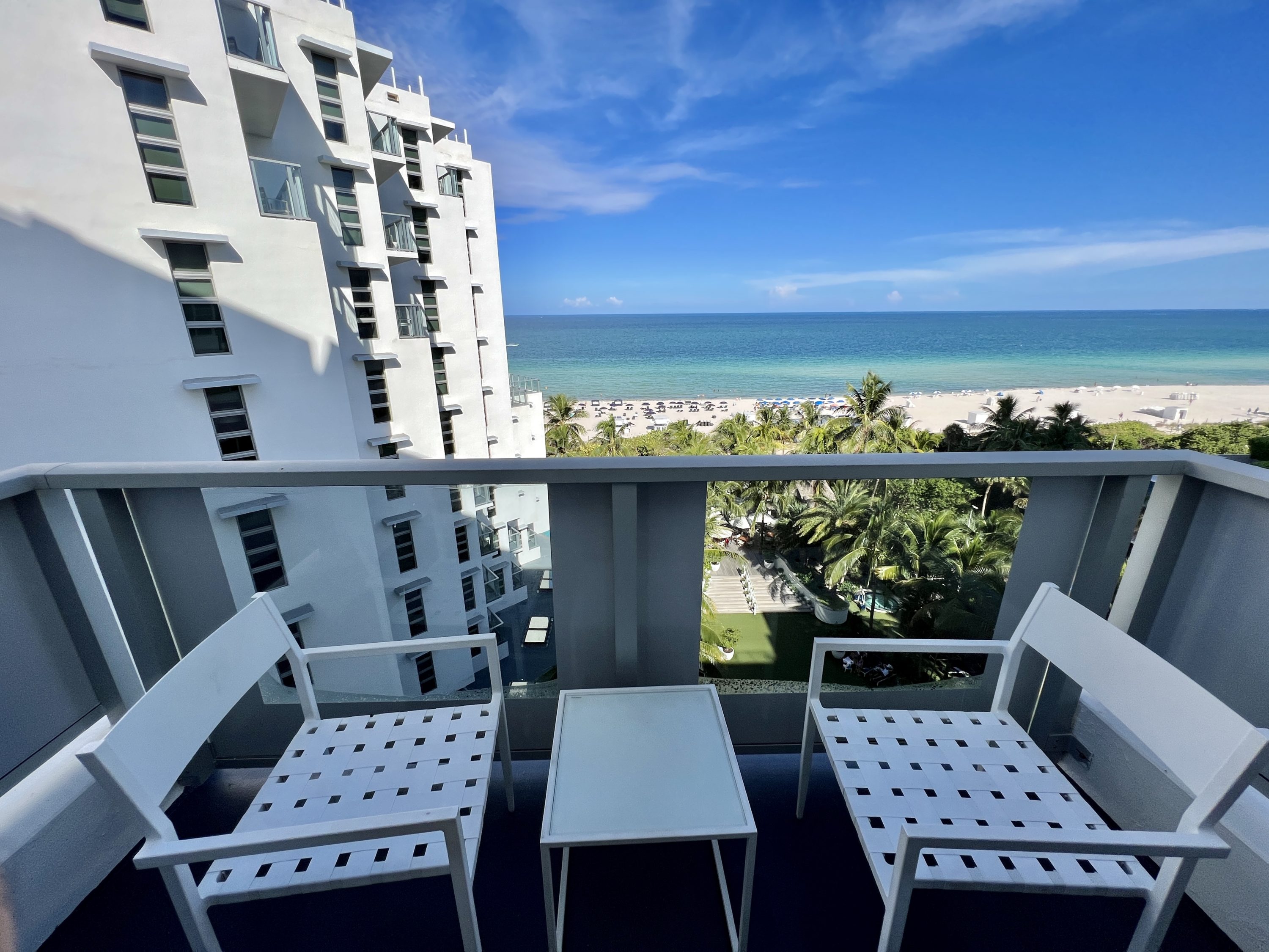 Cadillac Hotel Beach Club Terrace