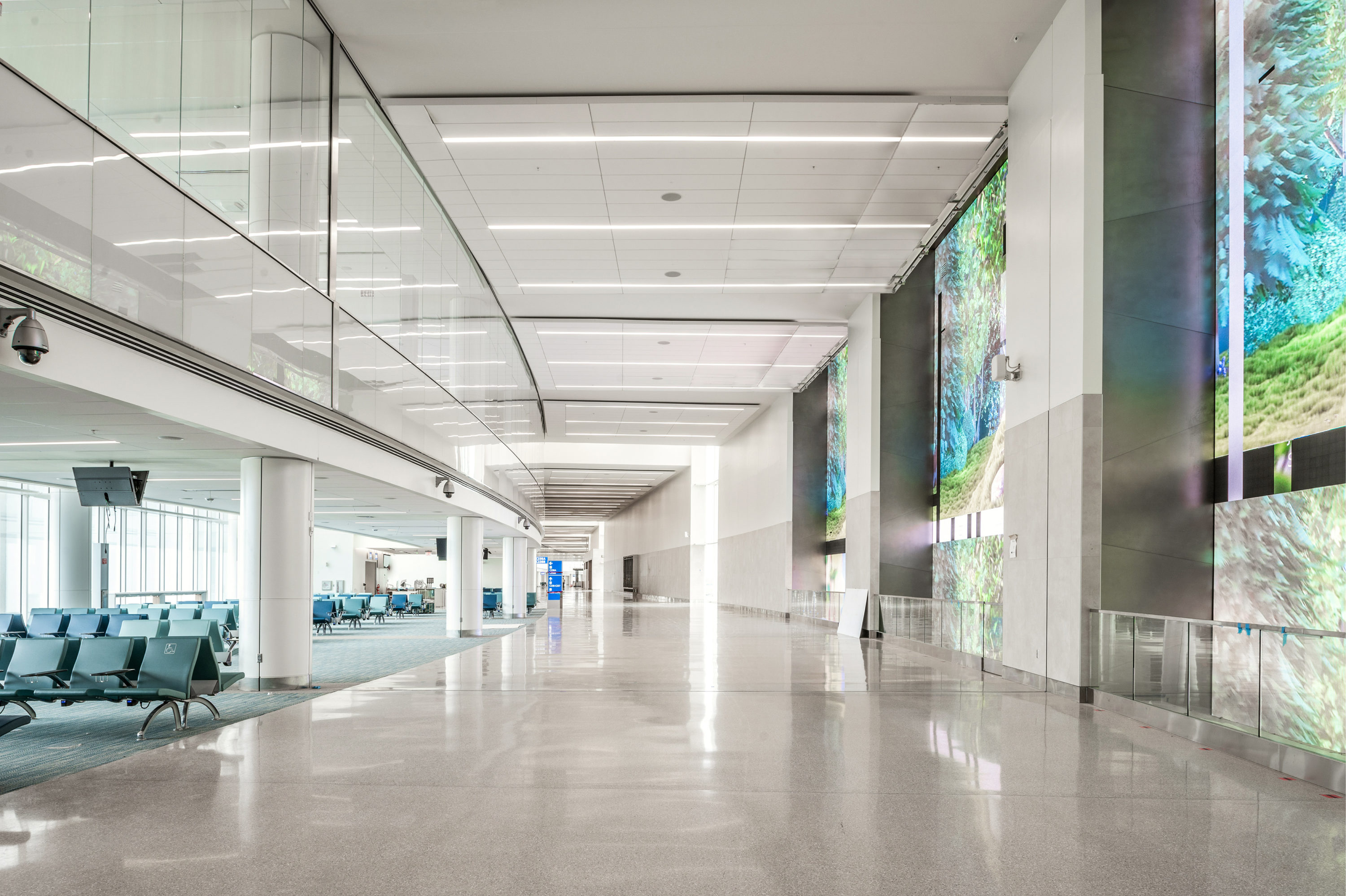 Orlando International Airport Terminal C Concourse circulation