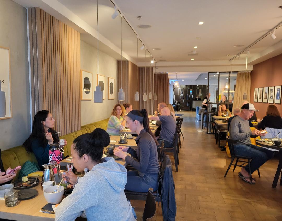 Sand Hotel by Keahotels Reykjavik Breakfast Room