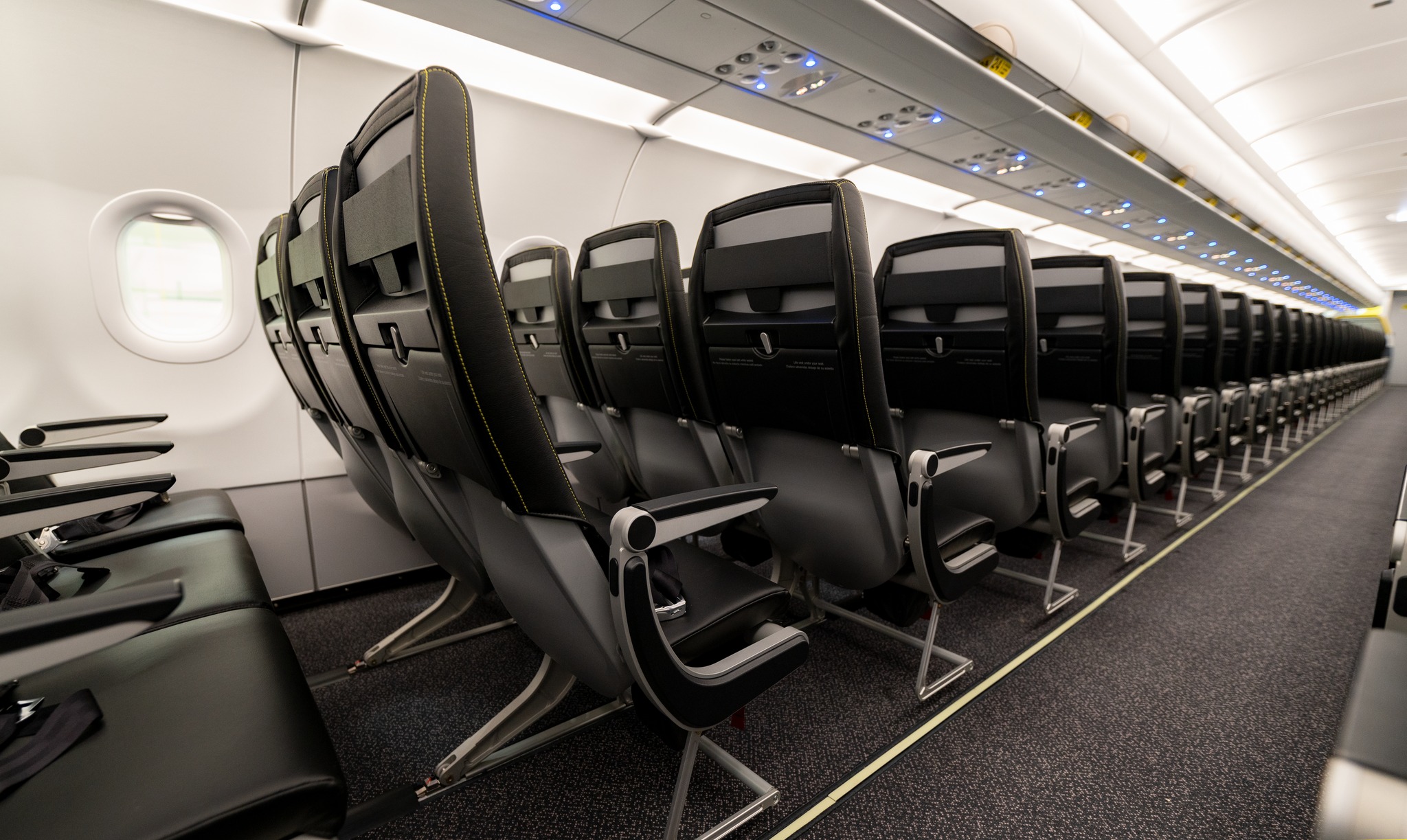 Spirit Airbus interior
