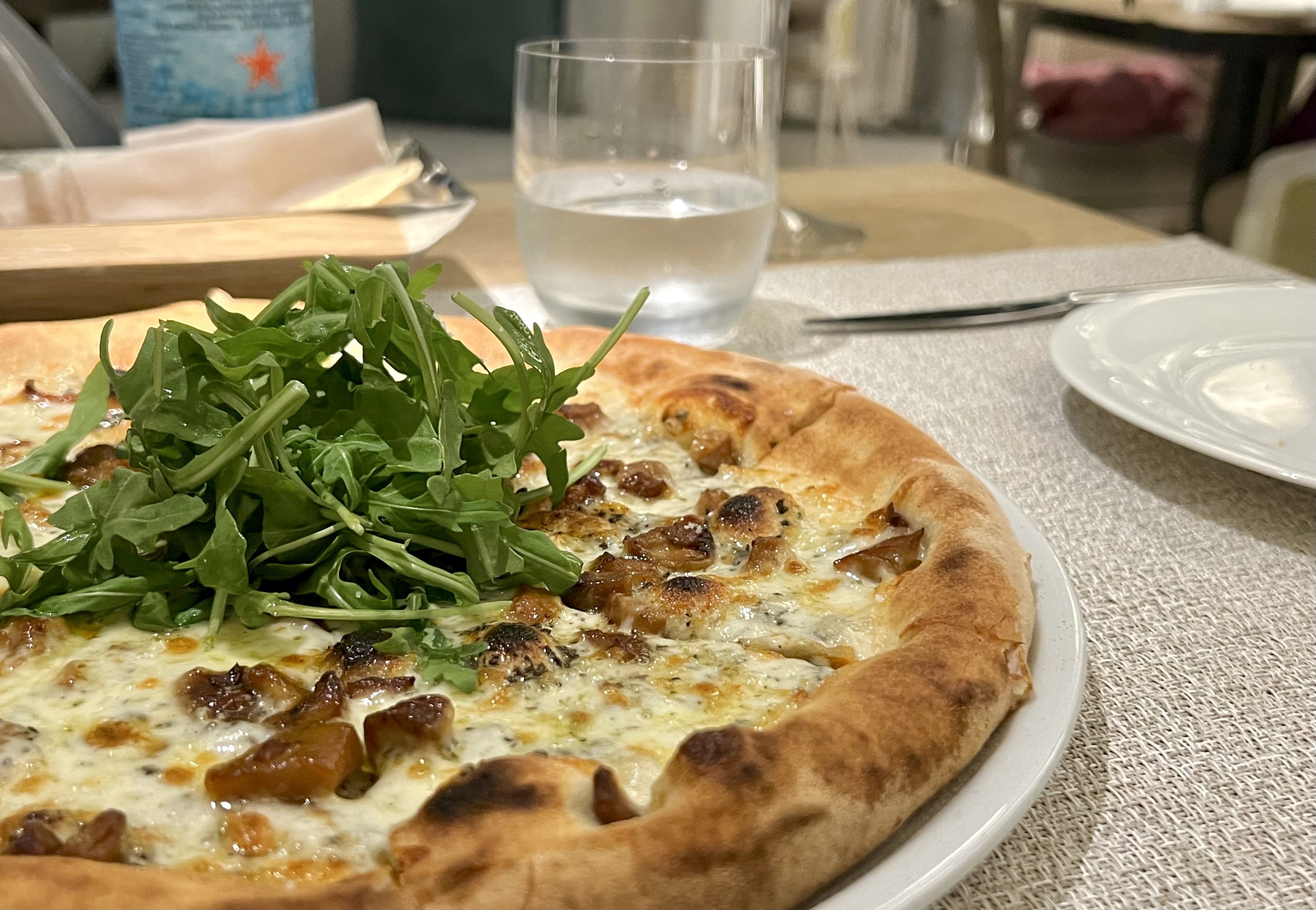 W Algarve Paper Moon truffle pizza