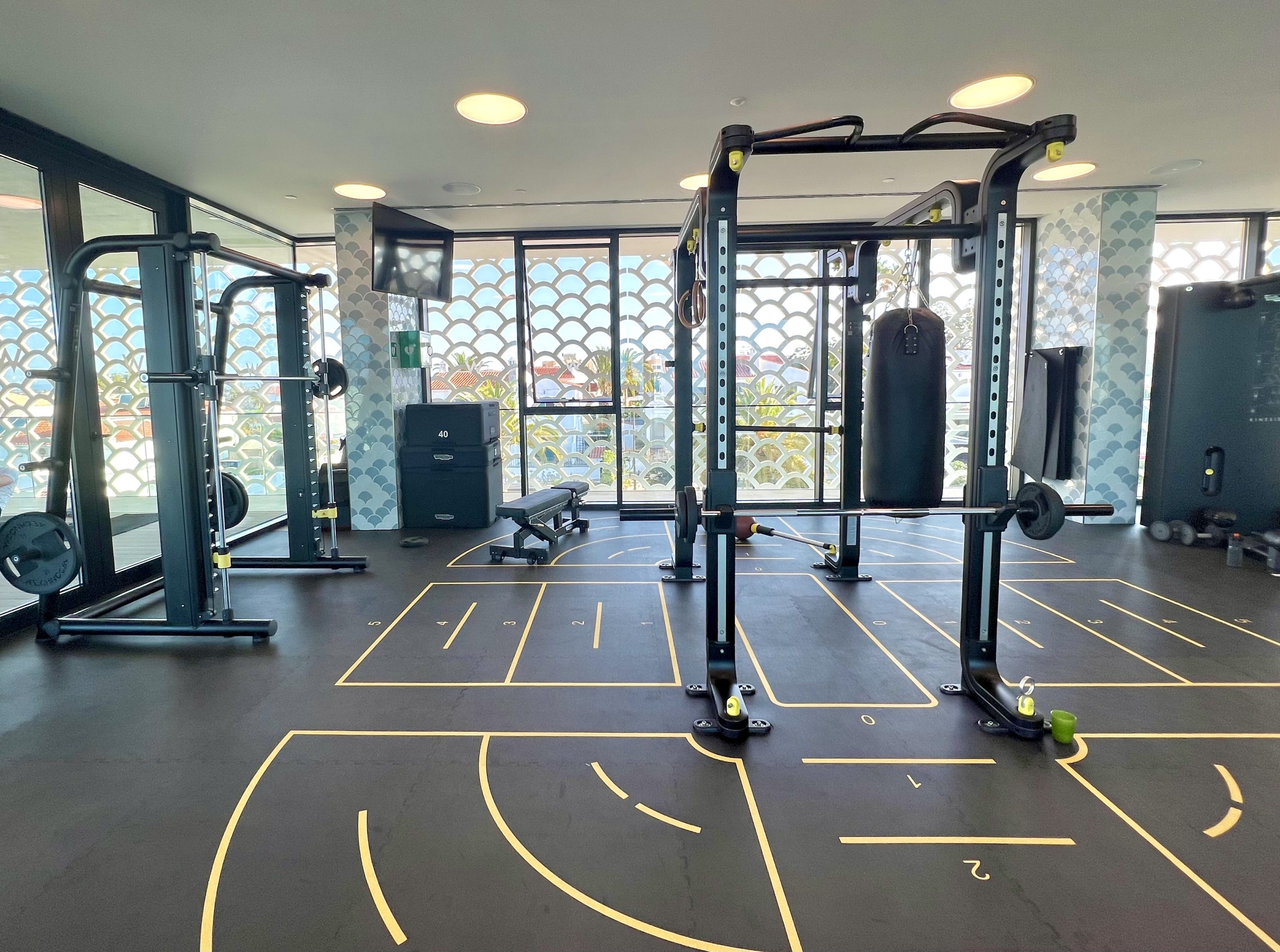 W Algarve gym equipment