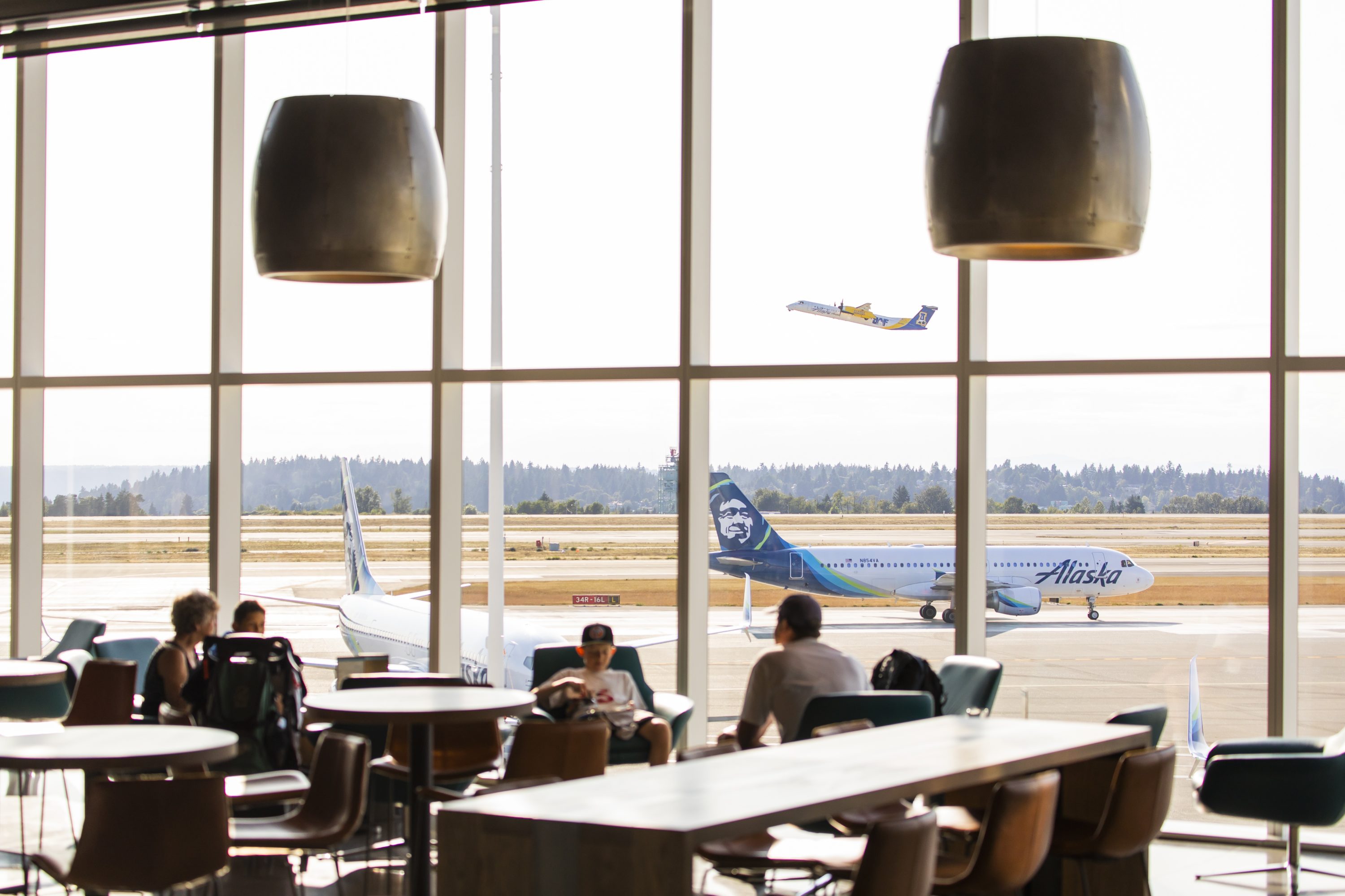 Alaska Lounge view of tarmac