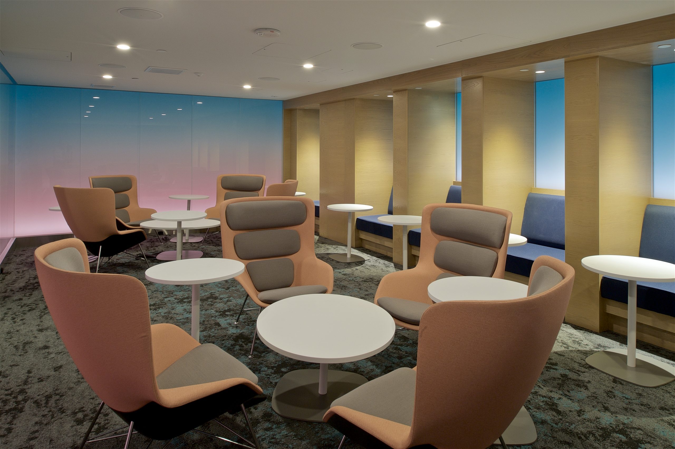 Amex Centurion Lounge LAX Seating Amex Centurion Lounge LAX Seating