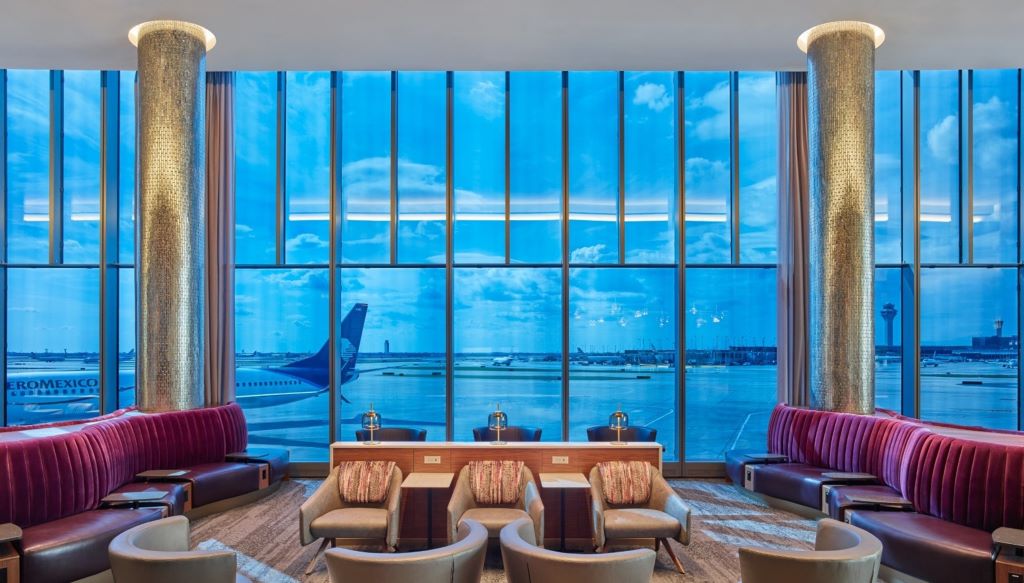 Delta Sky Club Chicago ORD view