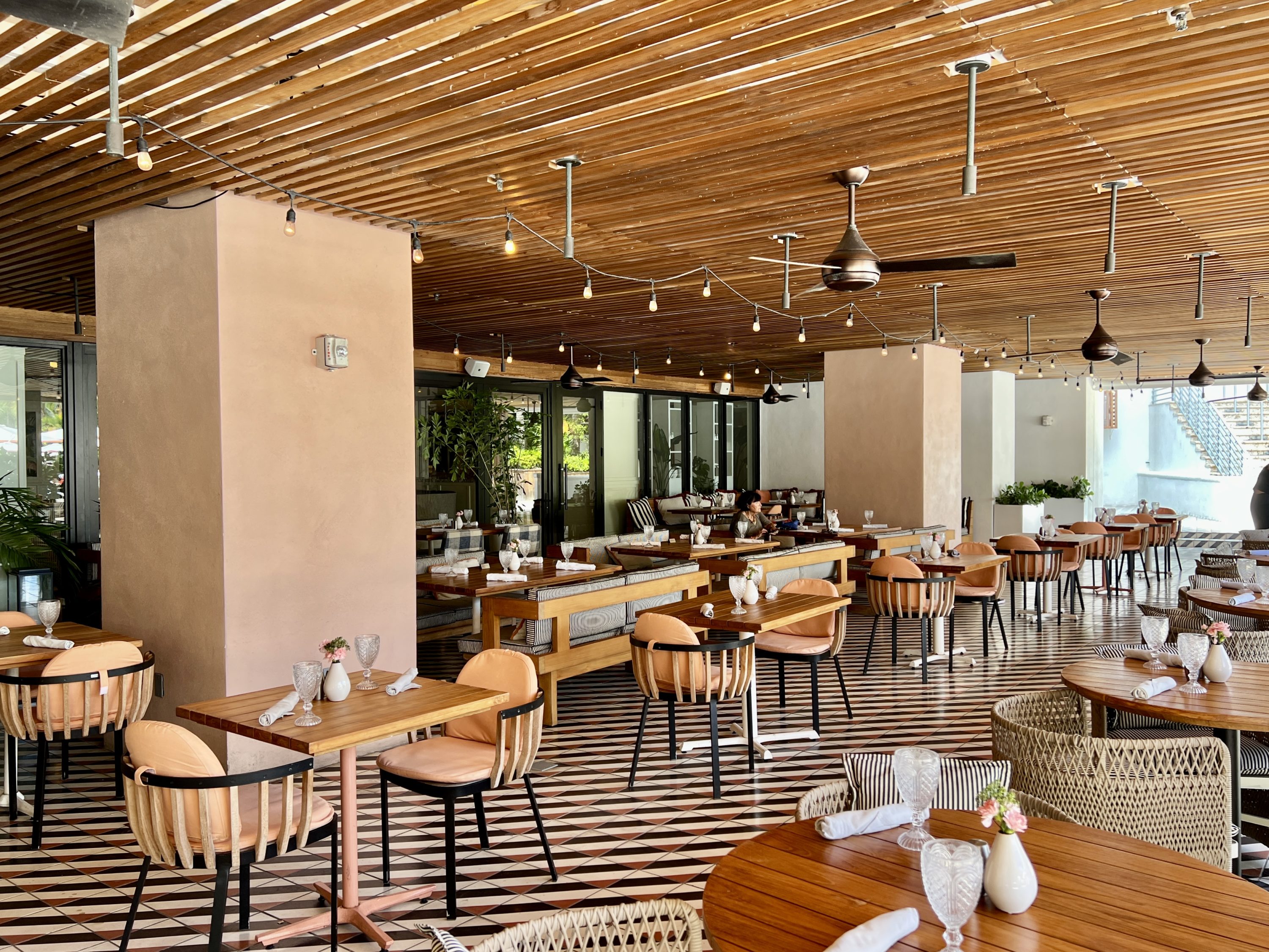Ritz Carlton South Beach Fuego y Mar Outdoor Seating Covered