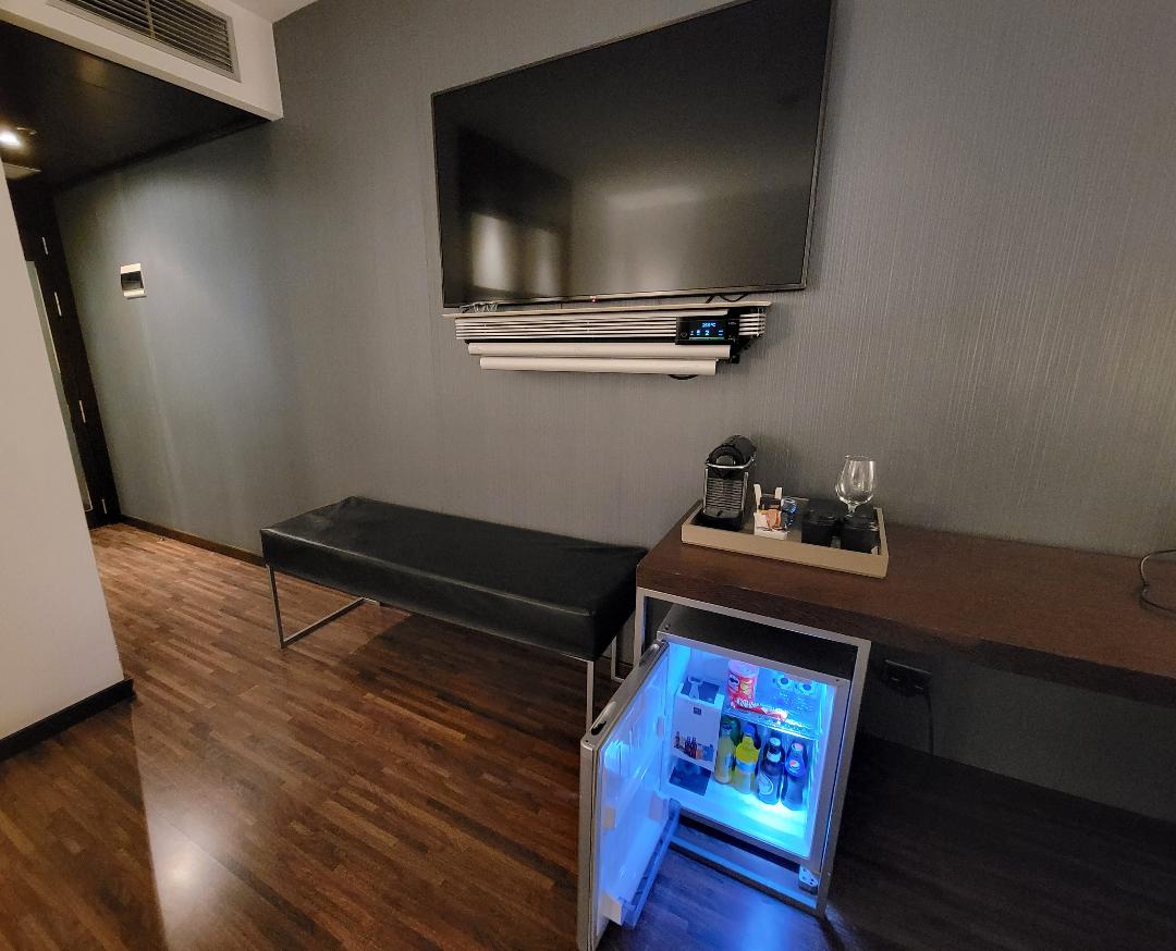 AC Hotel Alicante TV and Fridge