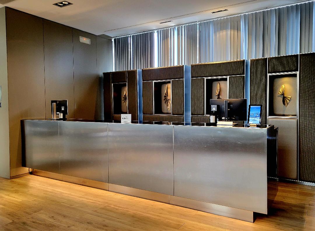 AC Hotel Palma Mallorca Front Desk