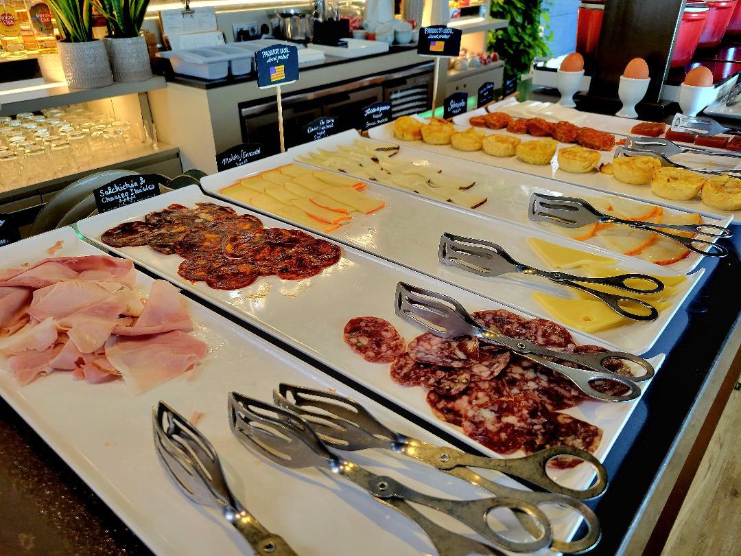 AC Hotel Palma Mallorca Meats Cheeses